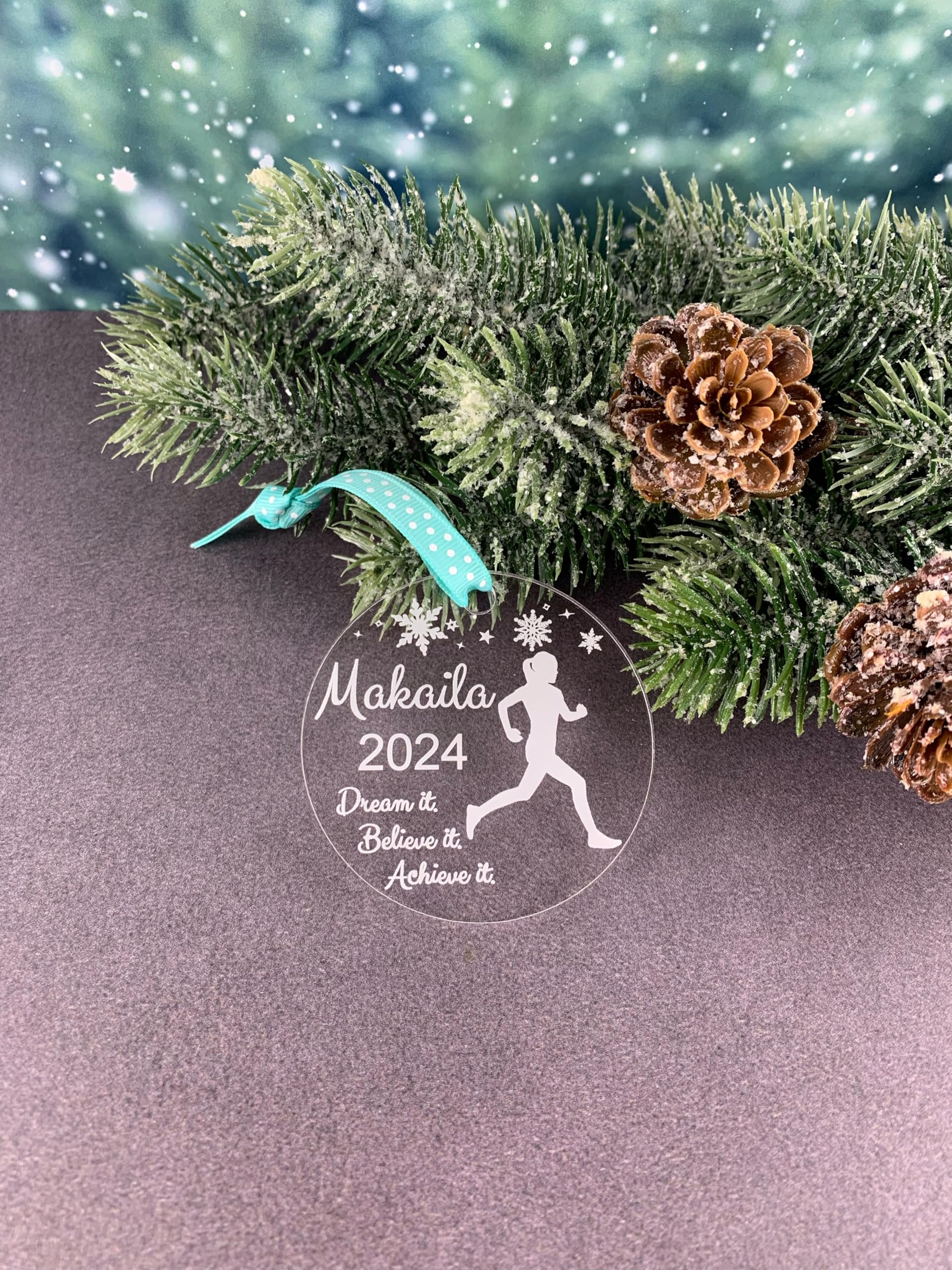 2018 Christmas Runner Ornament gift idea