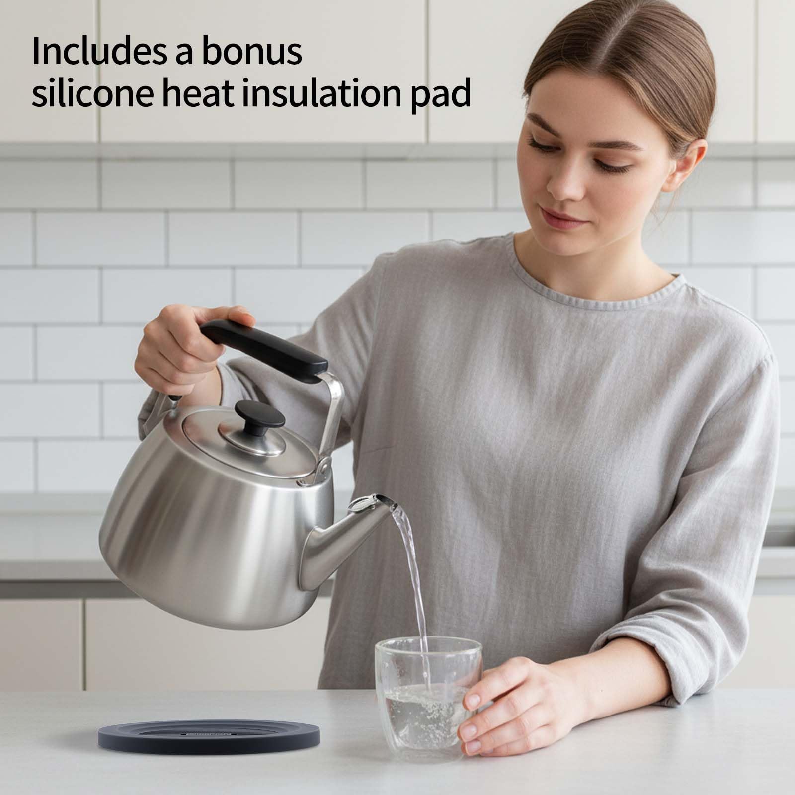 Anti-hot foldable handle on SADOMAIN tea kettle for safe pouring