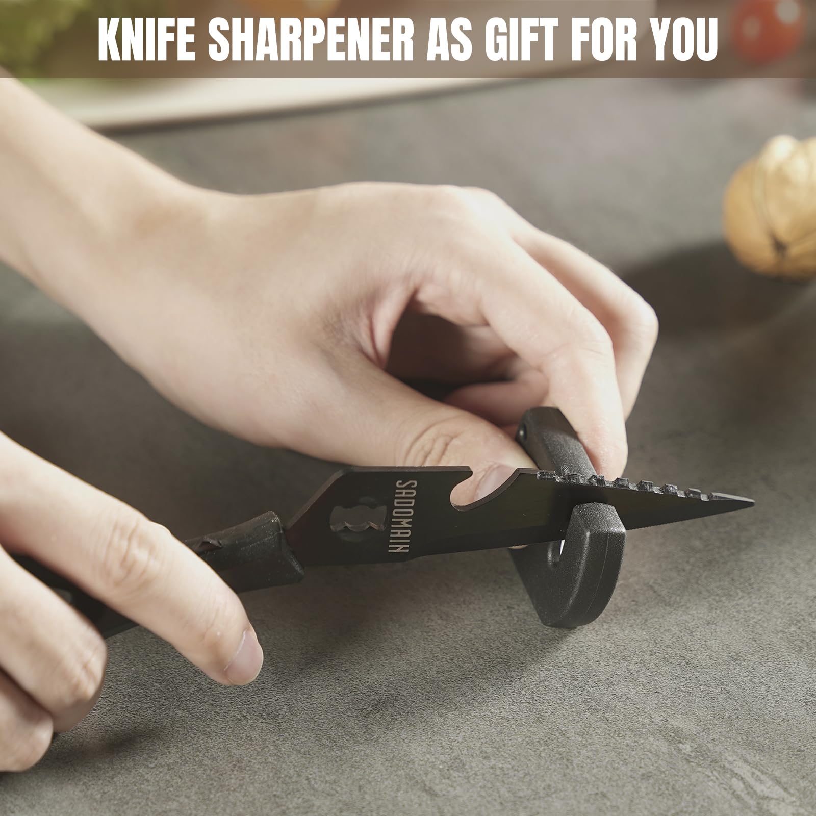 Ergonomic handle for left and right handed users on SADOMAIN scissors