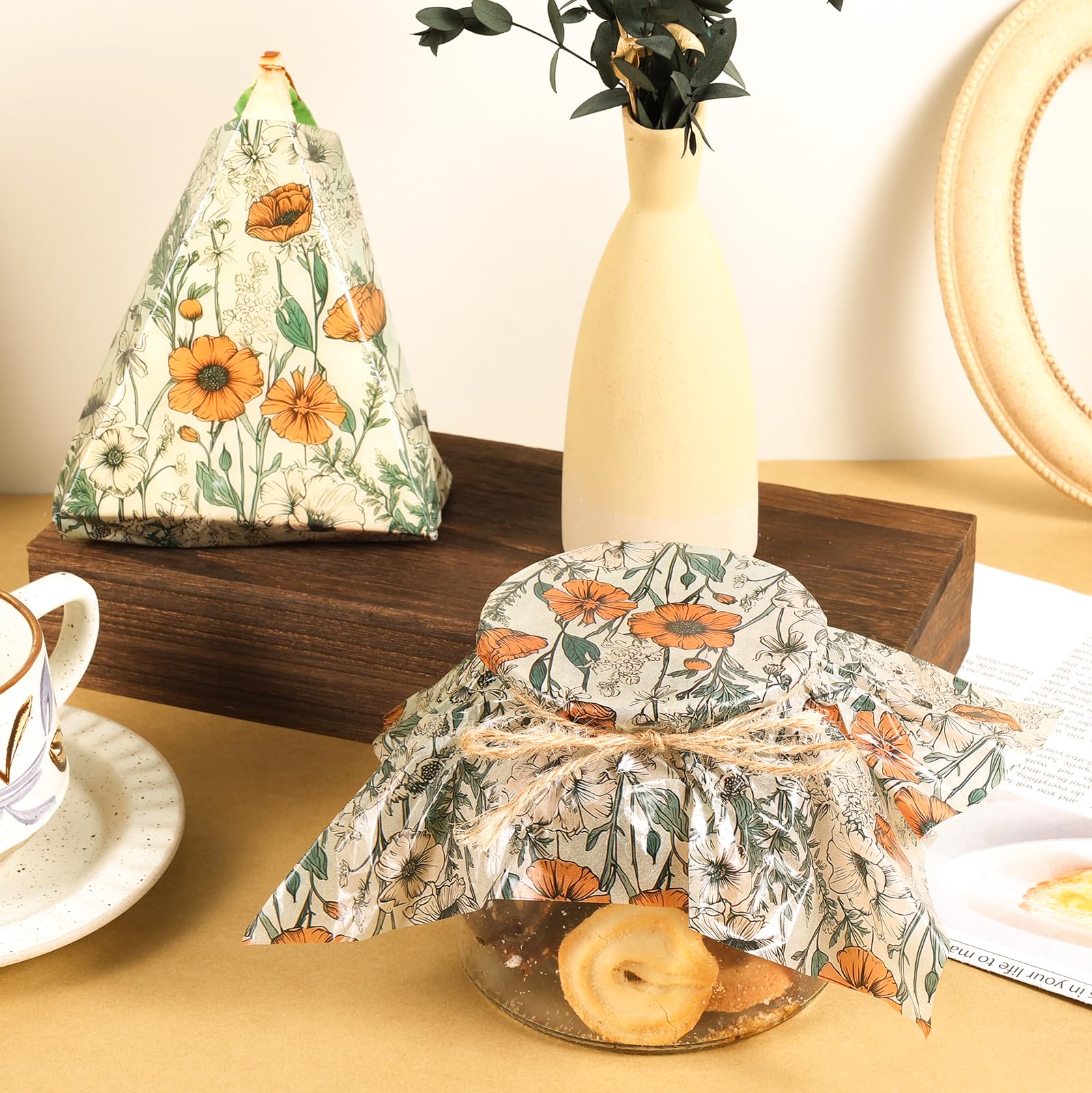 Bow and pencil wax deli paper back to school pattern