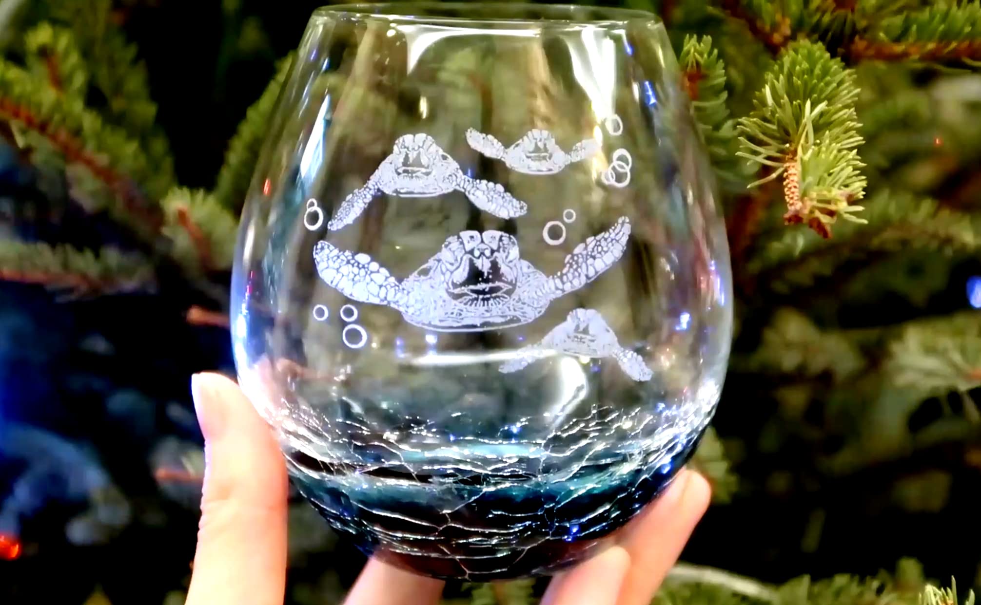Sea turtle wine glass packaging and display