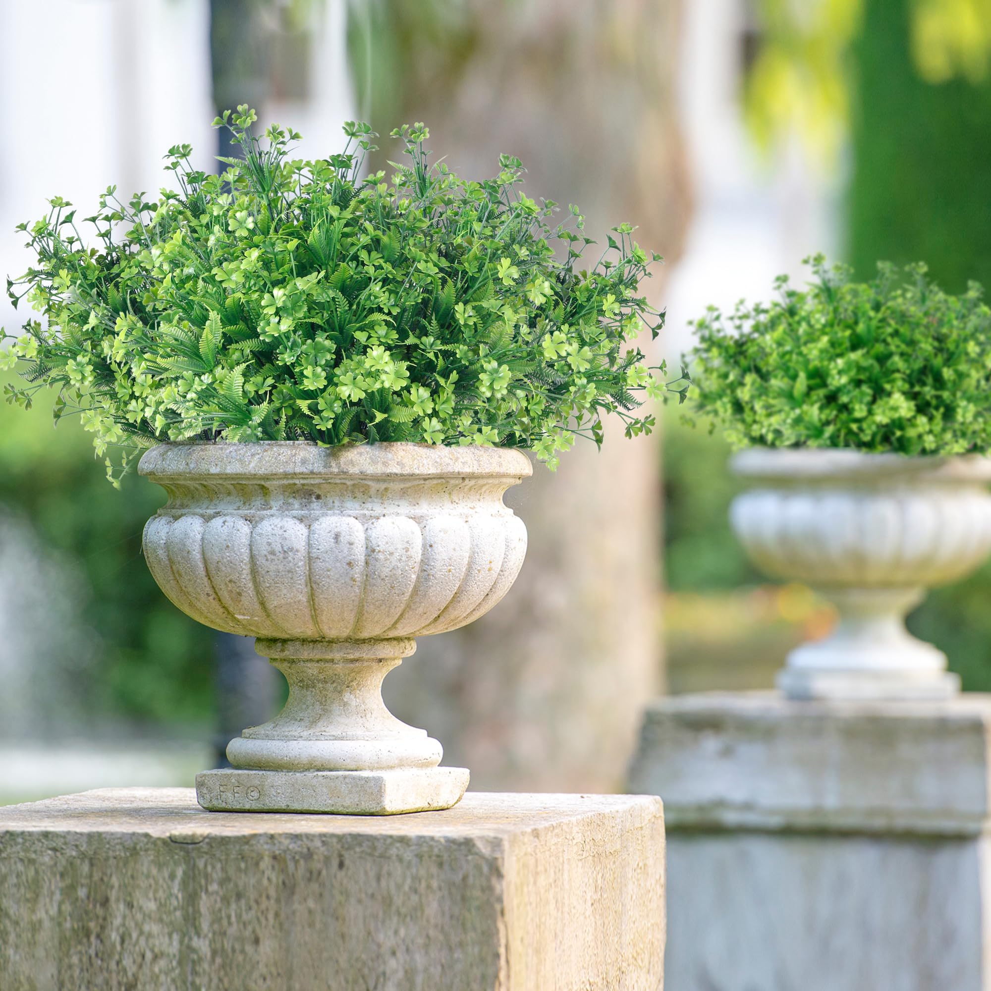 13.4 inch clover plant bundle for centerpieces