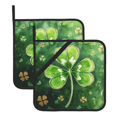 Shamrock Clovers pot holder set 2 green leaves on counter