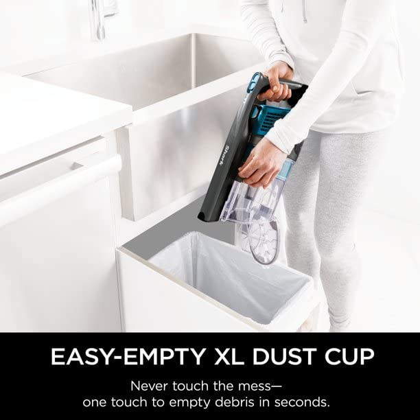 SHARK IX140H pet messes cleaning in high traffic areas