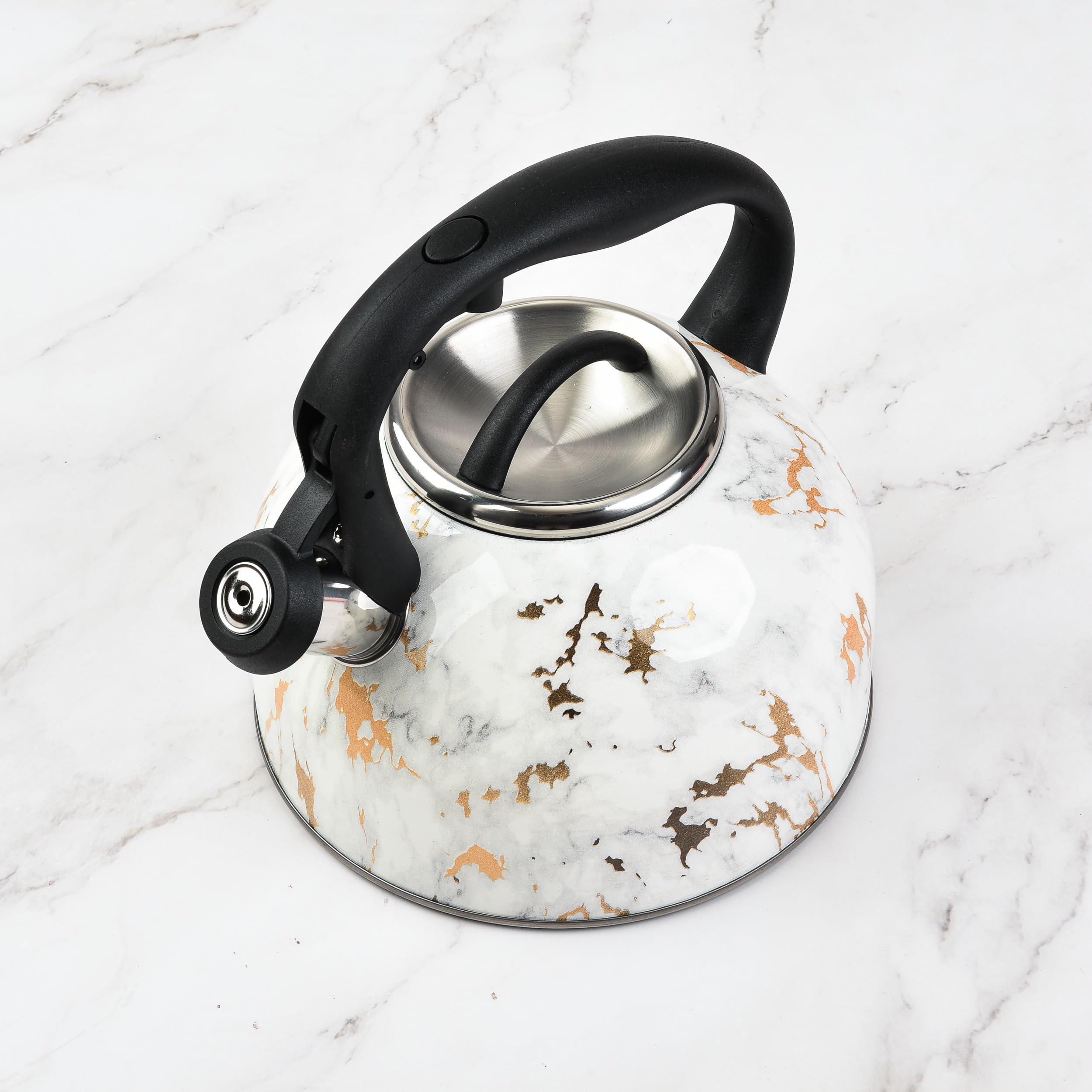 3L capacity tea kettle with airtight design SharpChef