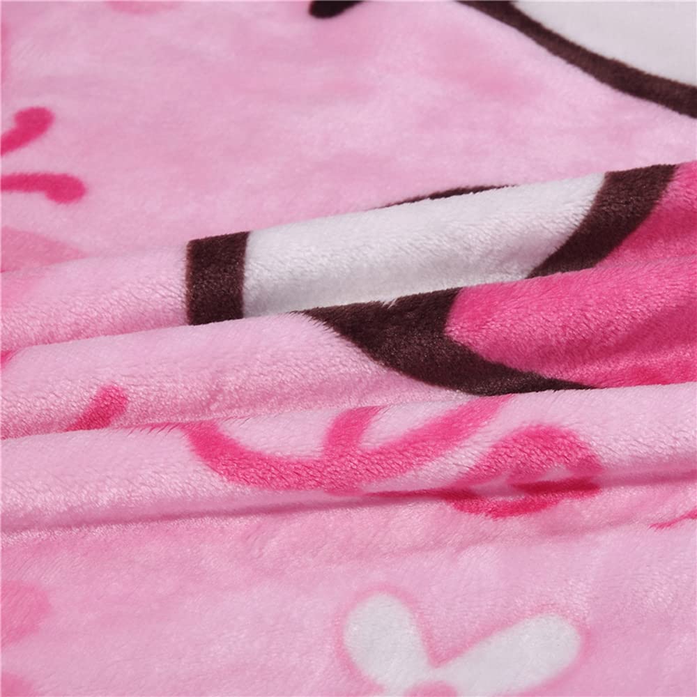 Lightweight 0.86 lb blanket in pink color