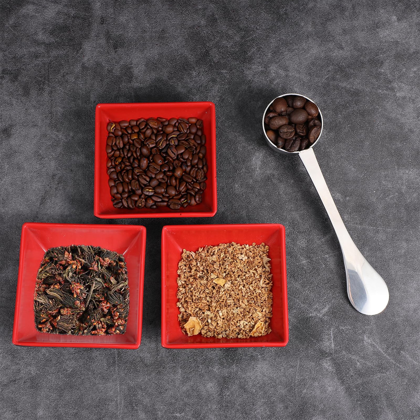 Multipurpose measuring spoon for sugar and salt