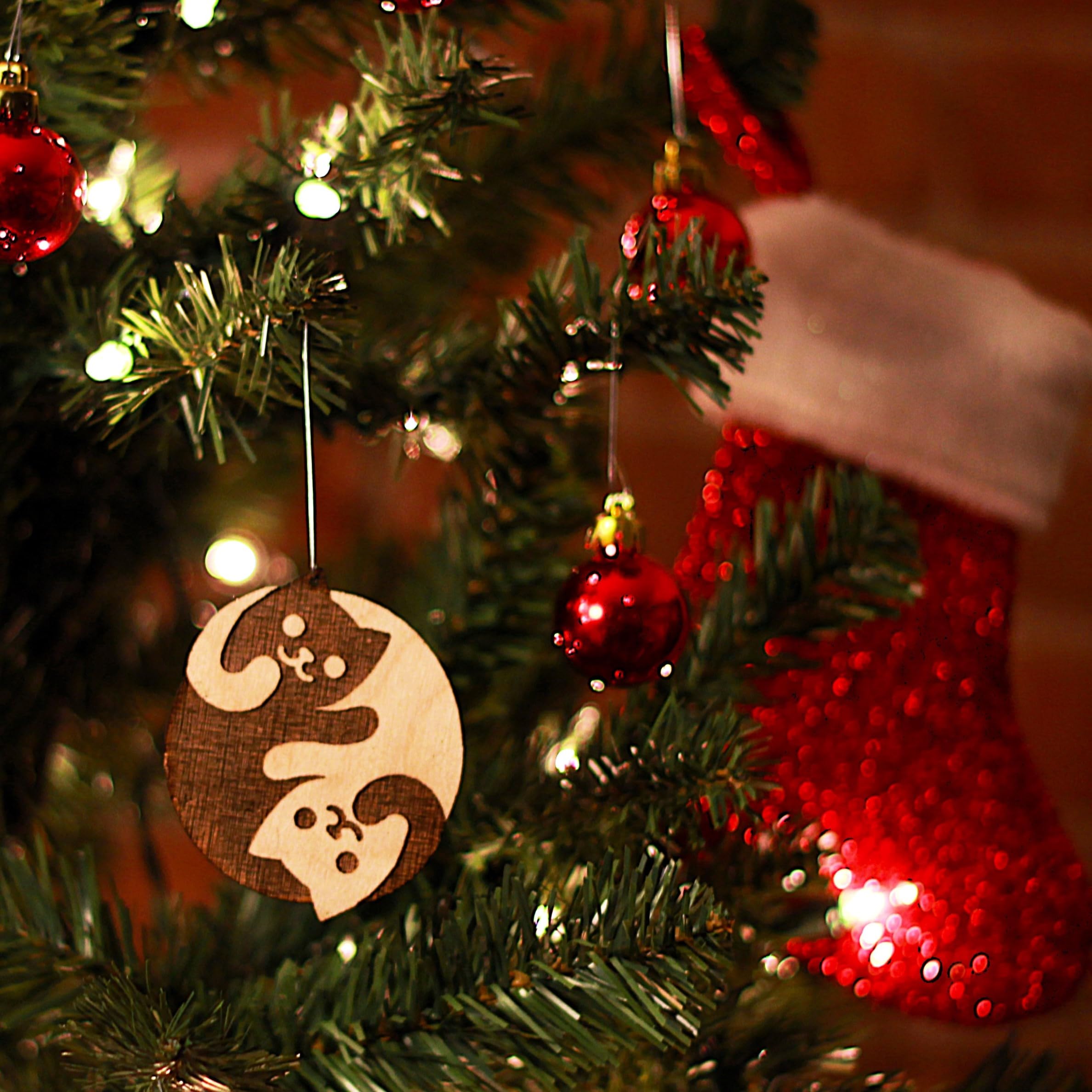 Size 3¼ x 3¼ inch cat yin-yang wood ornament