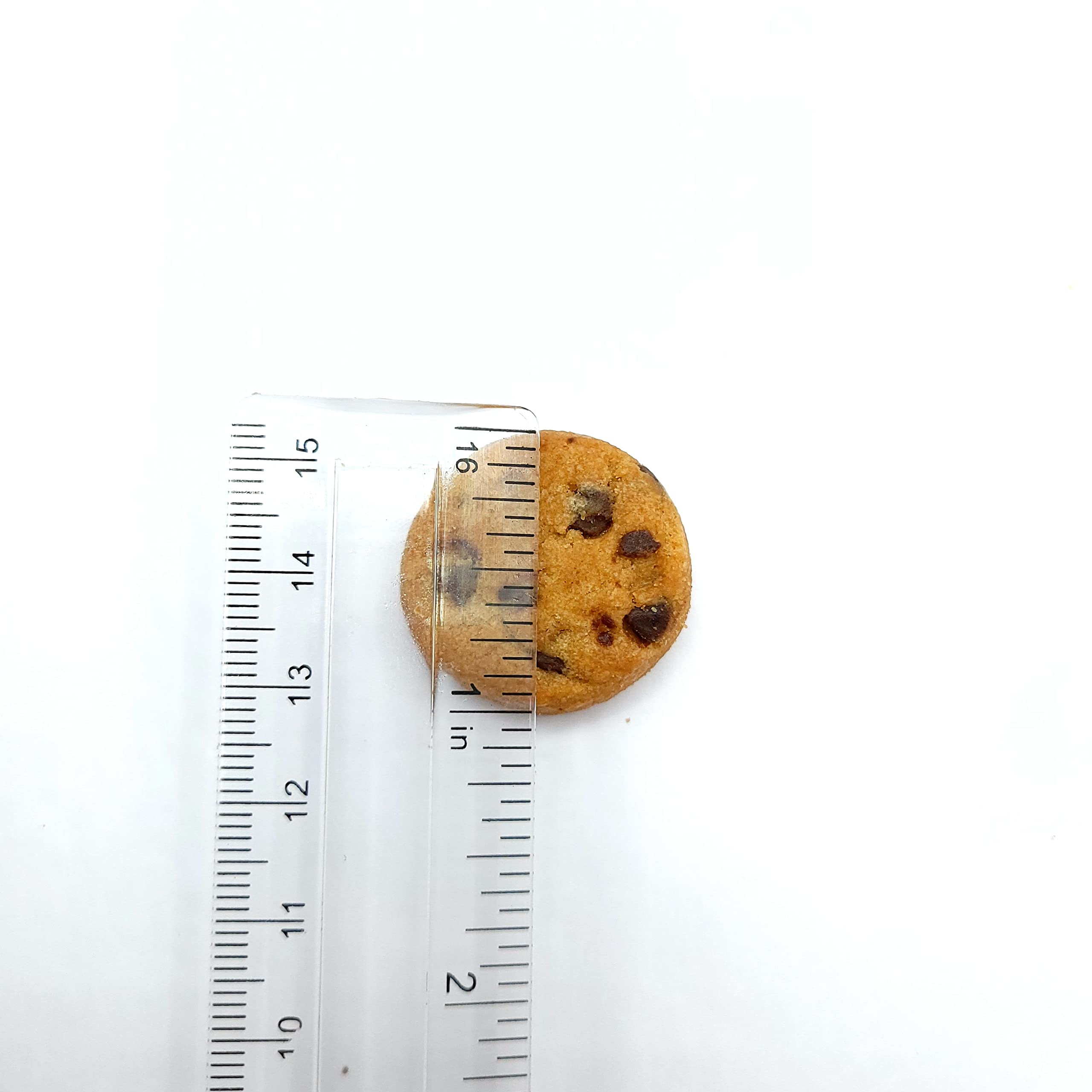Mold suitable for culinary and craft projects