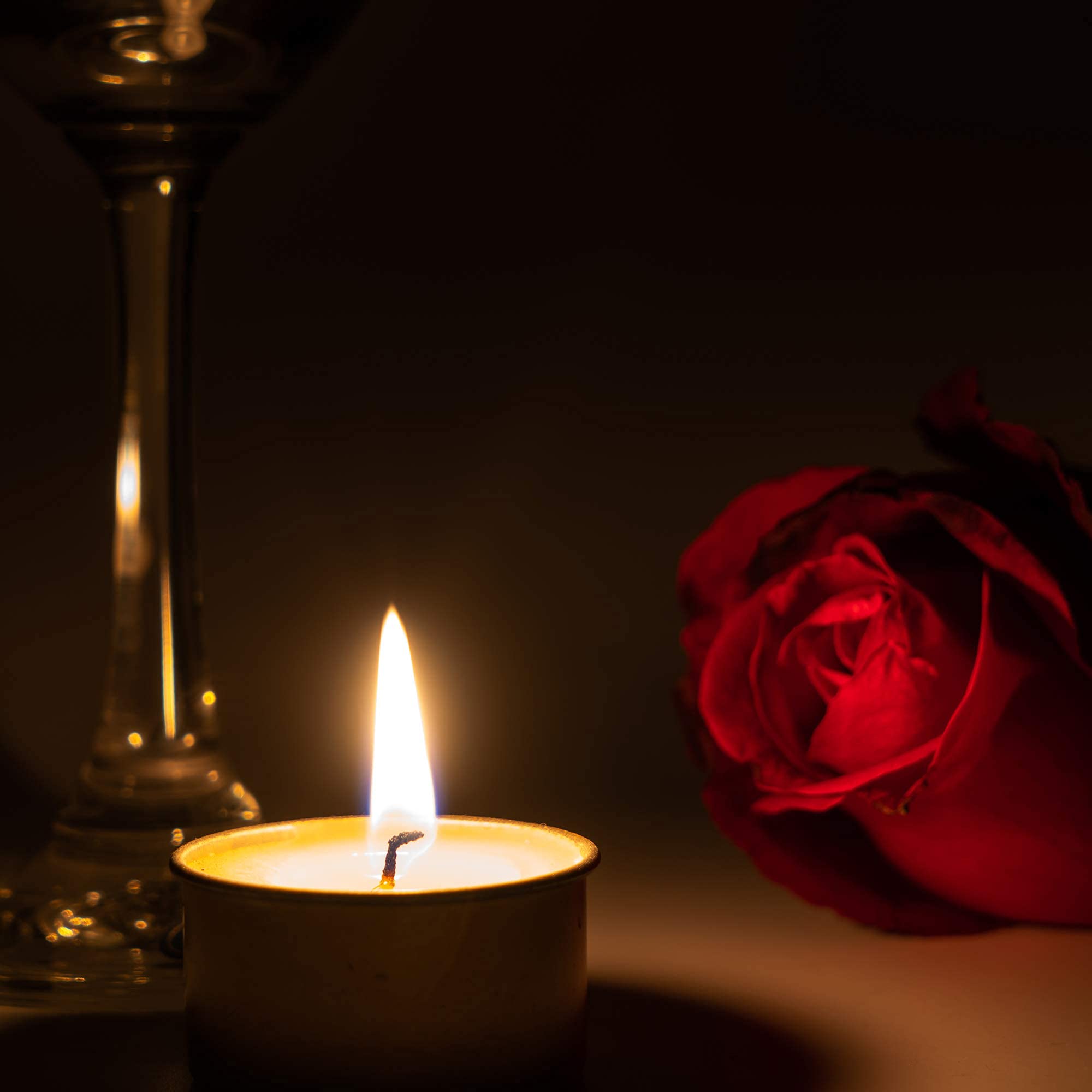 Smokeless tealight candle used for ambience
