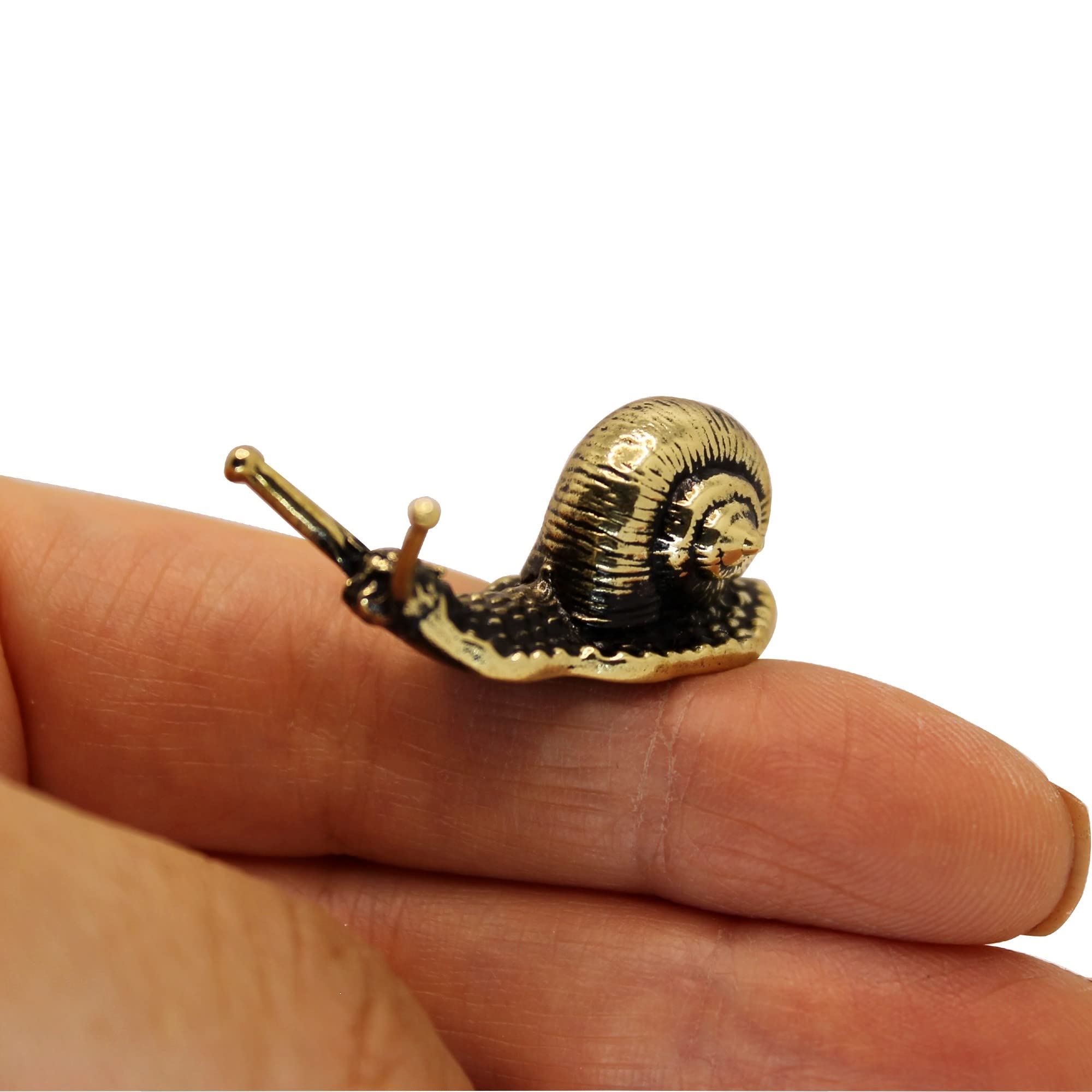 Gift idea snail figurine for animal lovers