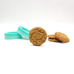 Color variation in silicone mold due to material availability