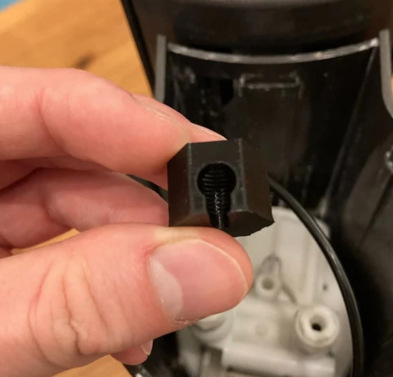 Crystal model Soda Stream nut replacement image