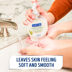 Softsoap moisturizing hand soap refill bottle with easy pour cap