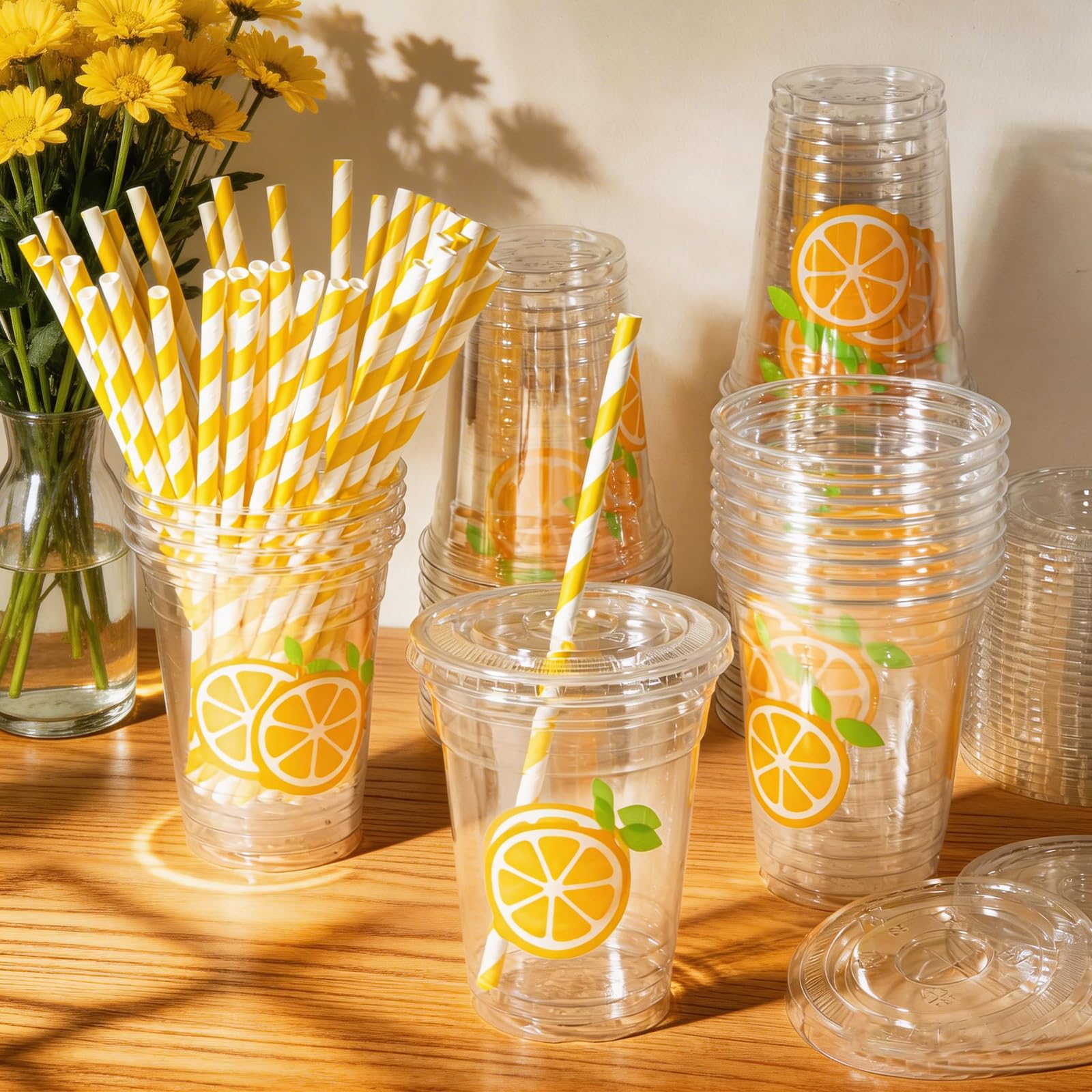 Disposable cups with lids and straws by Sofzy 12oz party cups