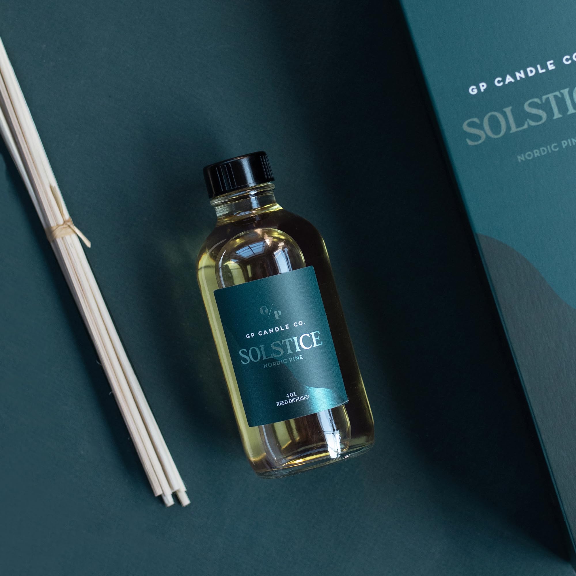 Nordic Pine diffuser eight reeds glass bottle
