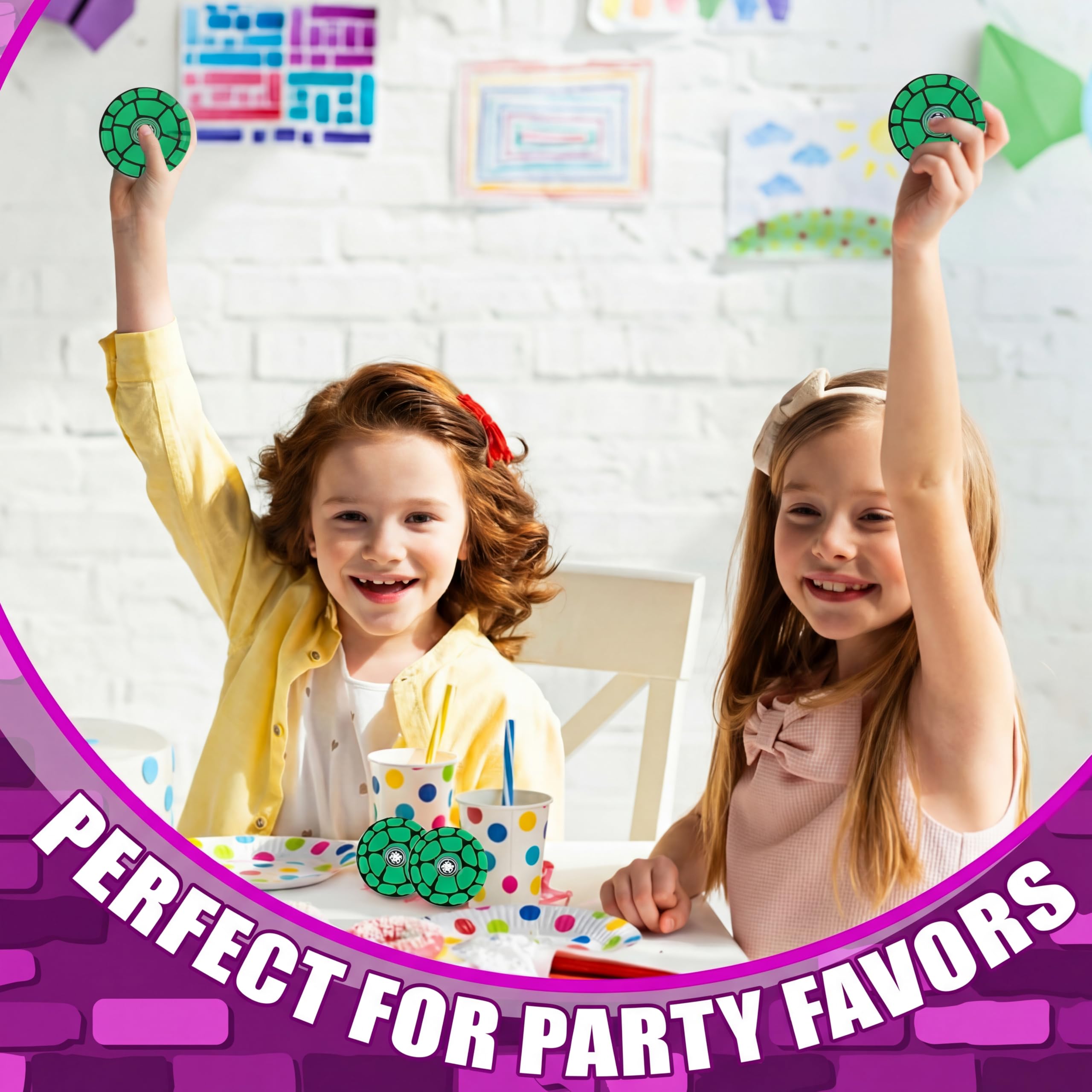 Green turtle pattern fidget spinner used as party favor