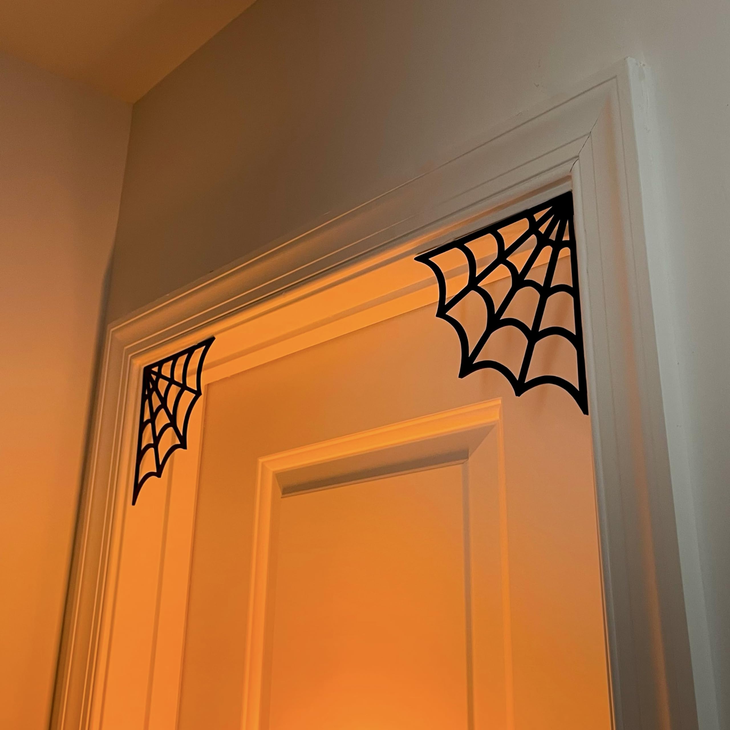 Corner Spider Web Door Decor black color