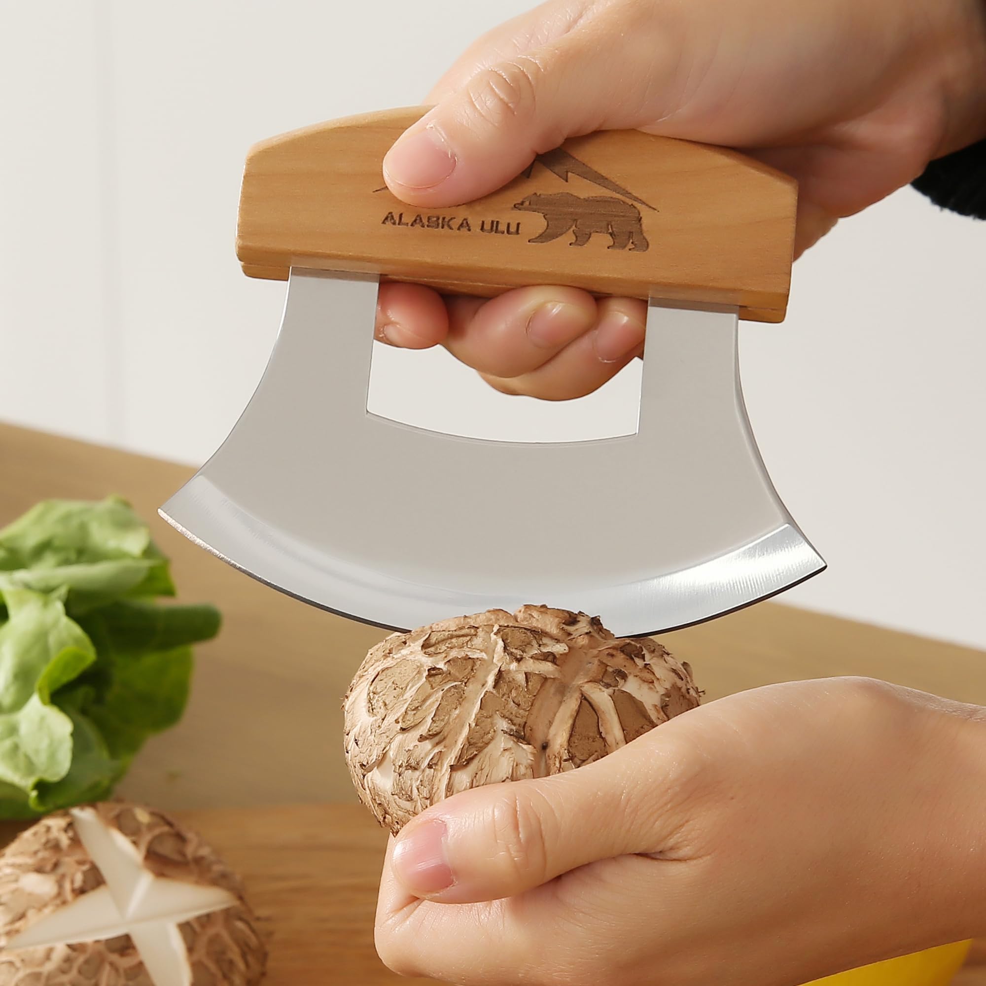 Knife and wooden stand set from WIUCYS