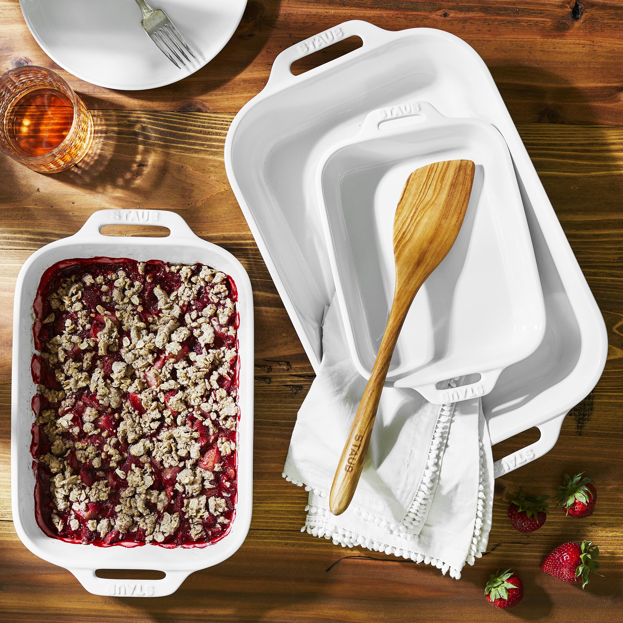 Staub 10.5x7.5 inch rectangular baking dish