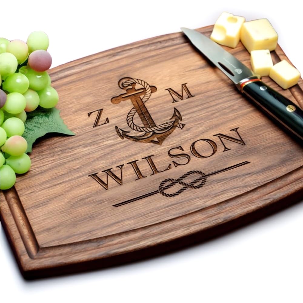 Straga personalized cutting boards product image