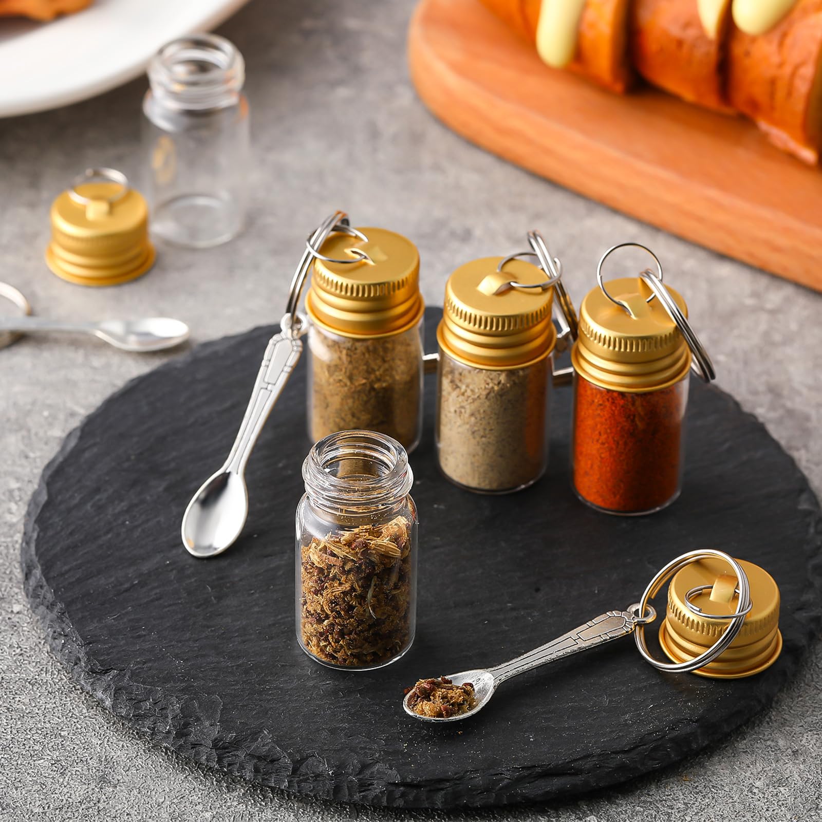 Leakproof aluminum lid on glass spice containers
