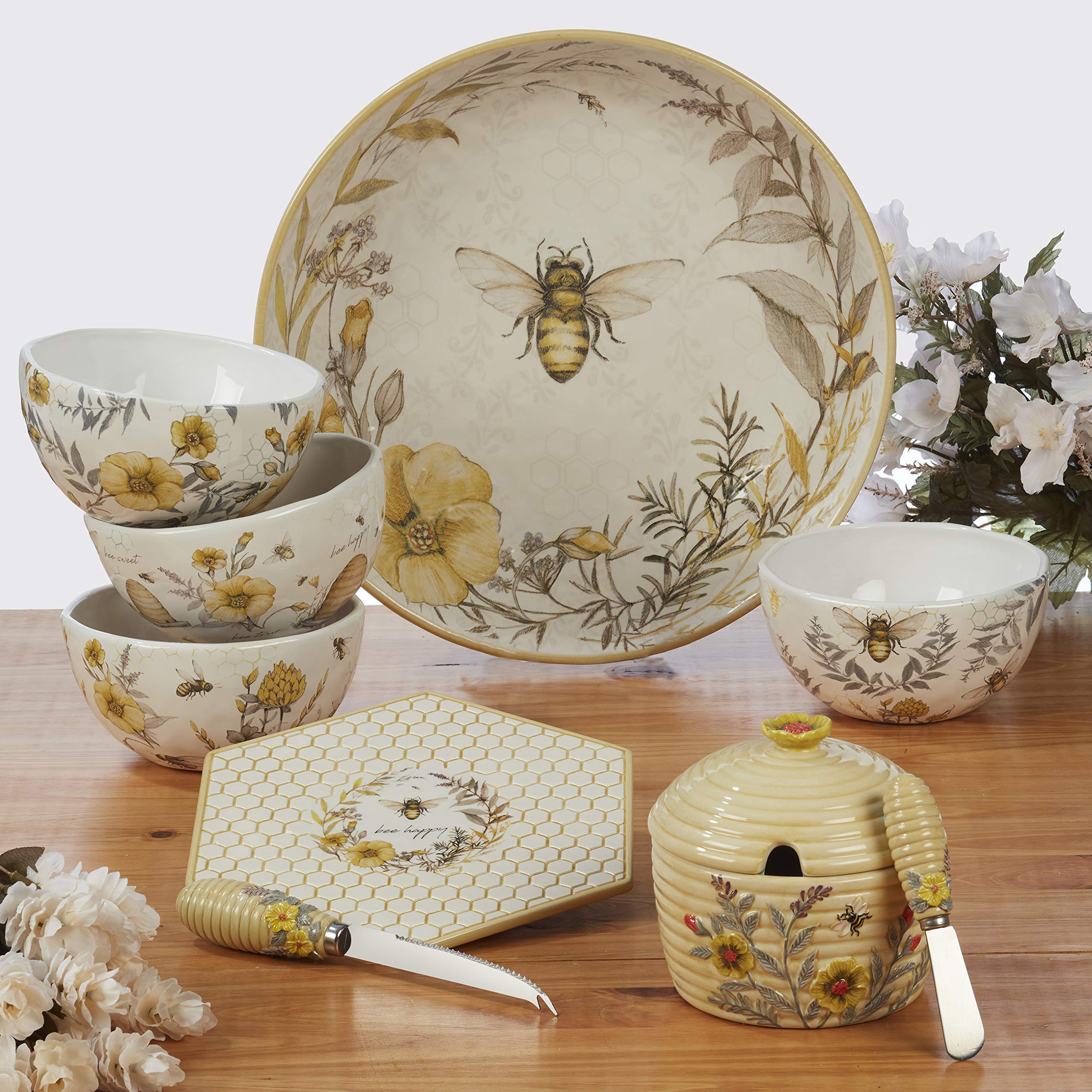 Susan Winget Bee Sweet ceramic design