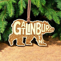 Sustainable wood ornament with rustic barn back