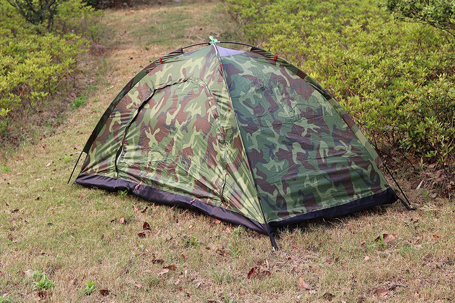 Sutekus camouflage pattern tent suitable for hiking
