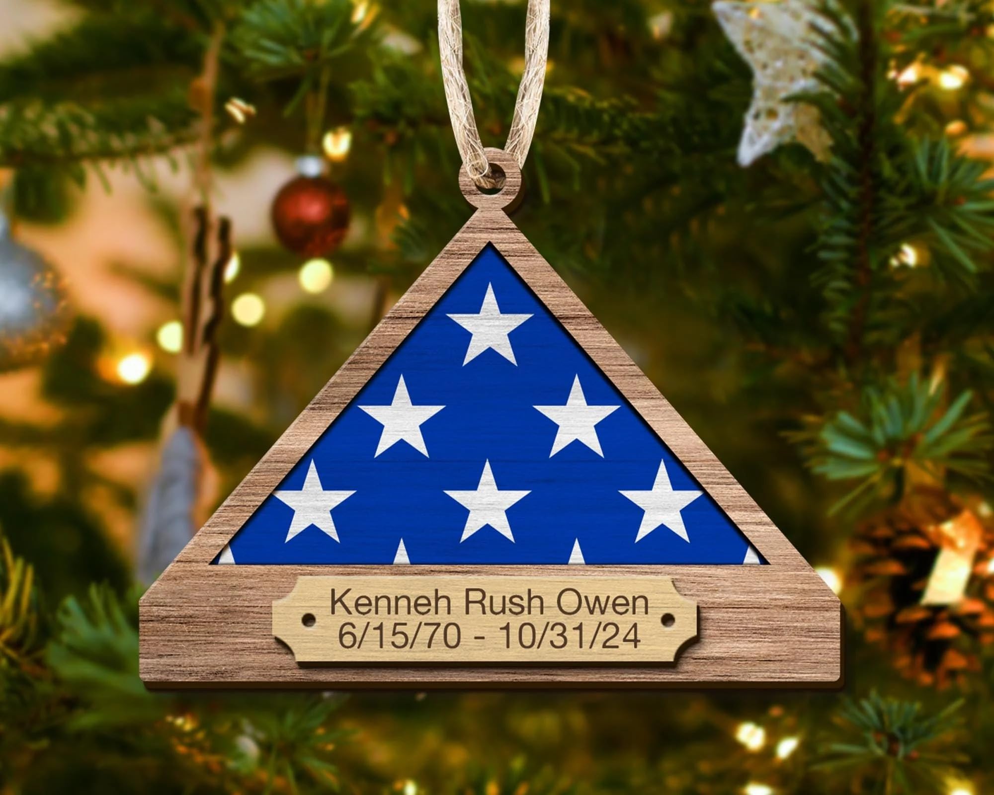 Memorial keepsake ornament for family and loved one