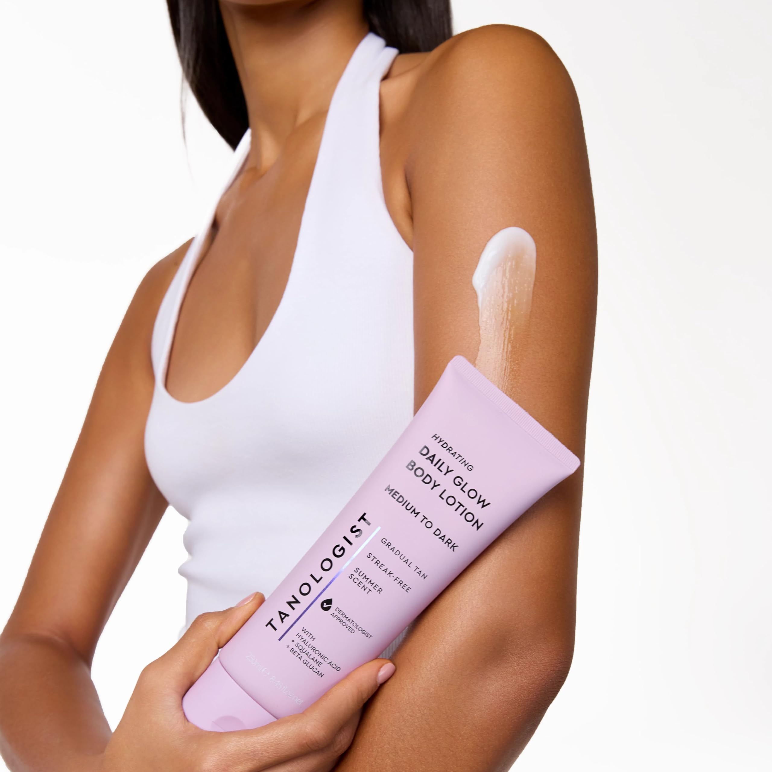 Tanologist daily glow lotion for men and women