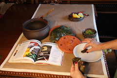 Dolma pressing tool for grape leaf rolls terracotta plate