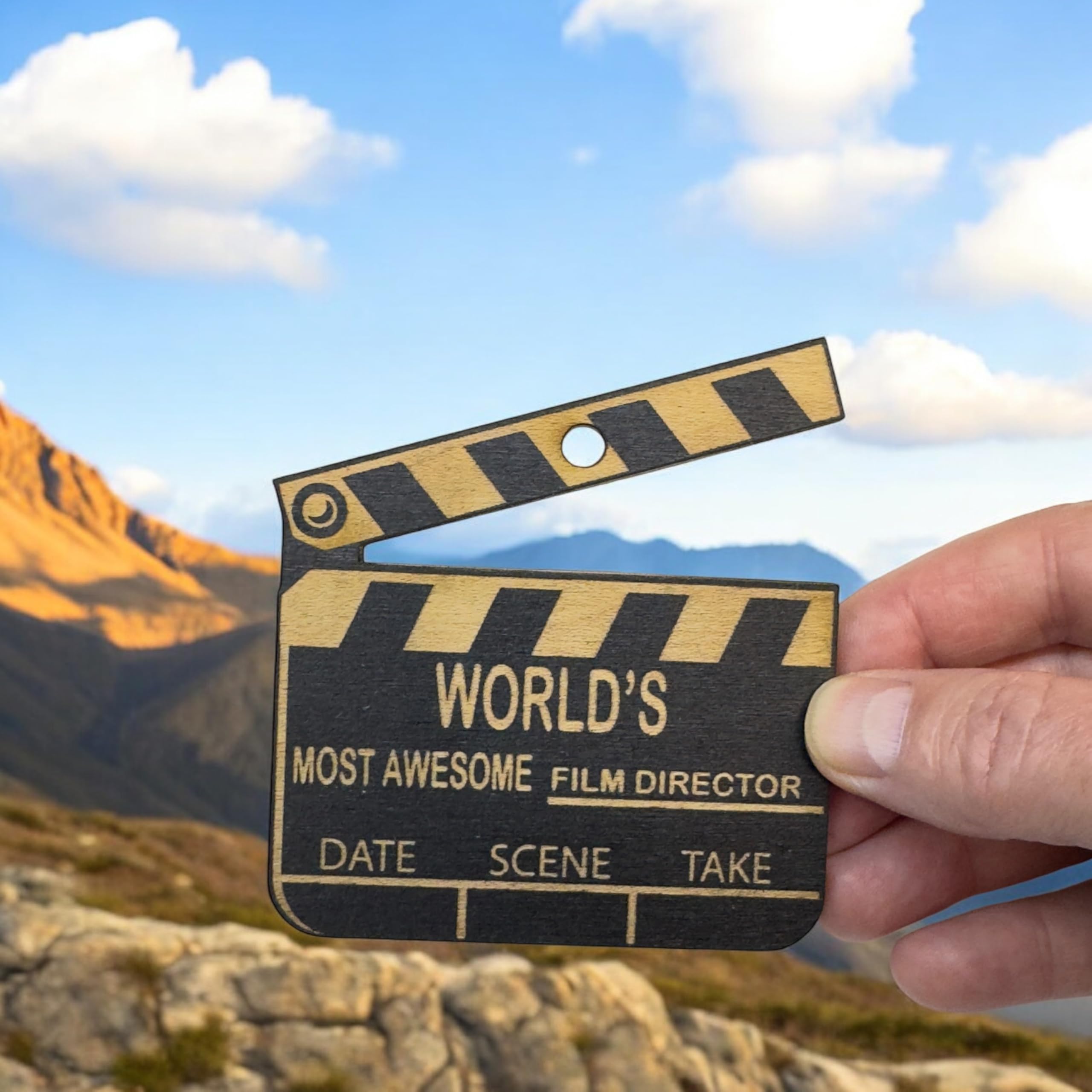 Keepsake ornament for film fans and decor