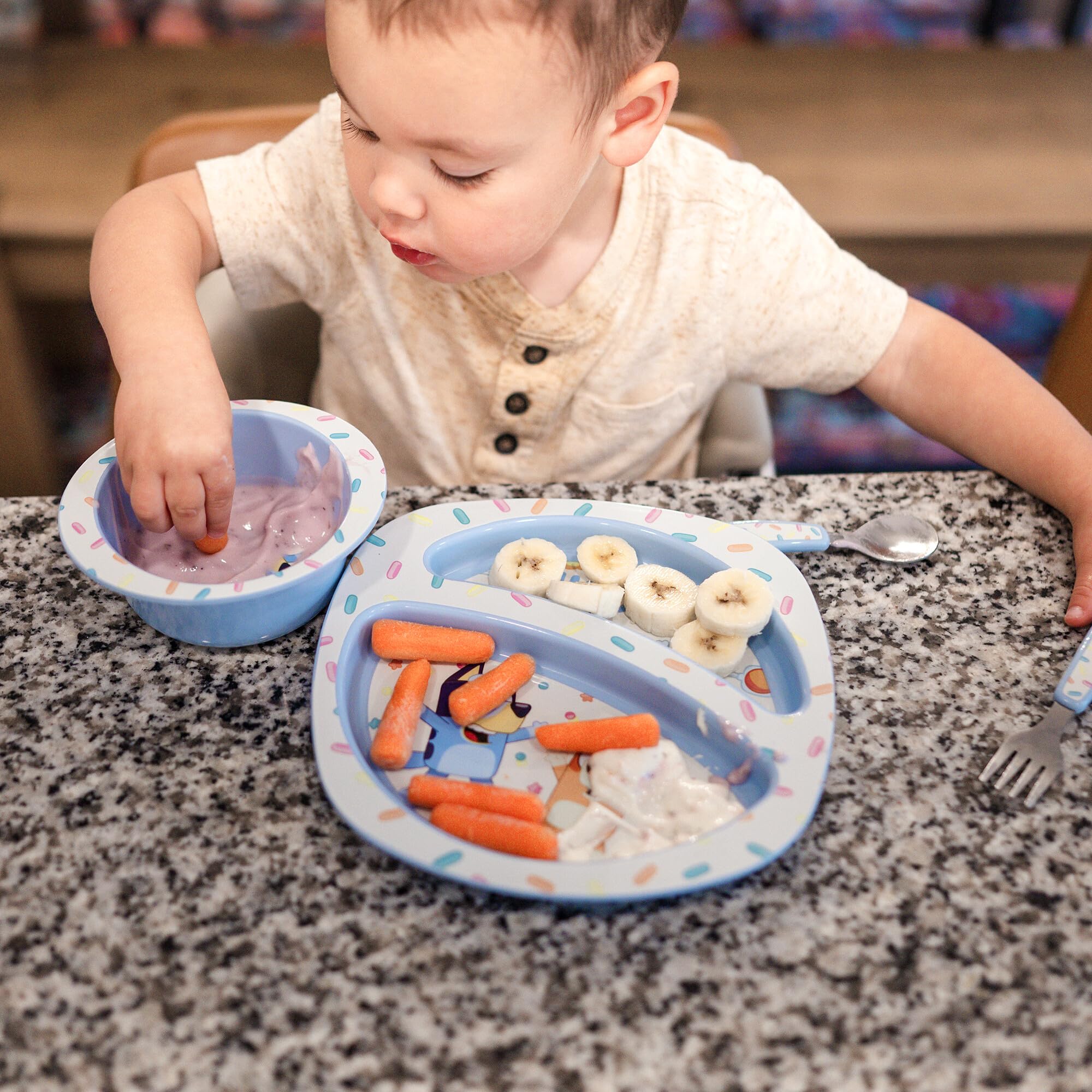 The First Years Bluey 4-Piece Place Setting multicolor design