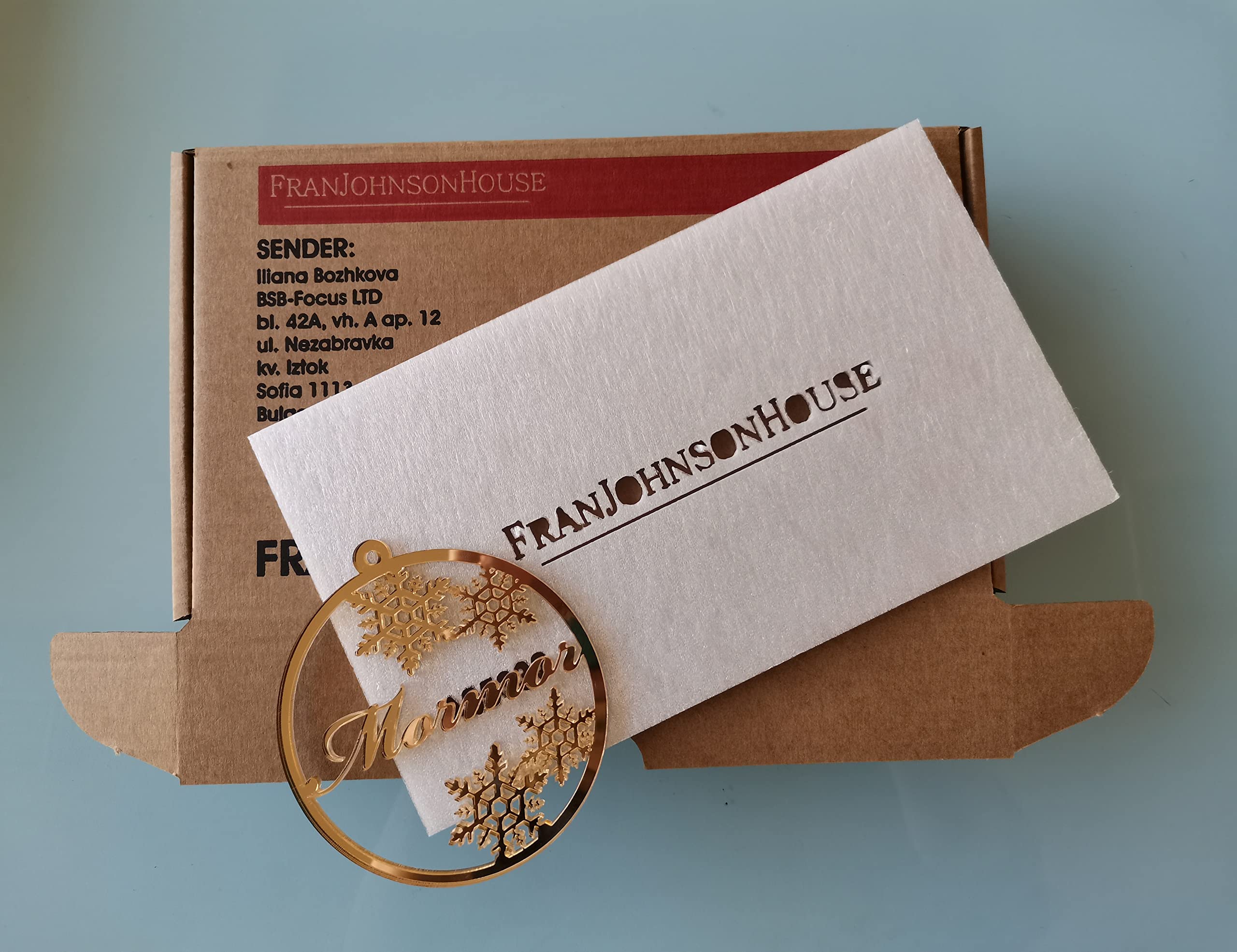 3.1 inch ornament with name height 1.5 cm