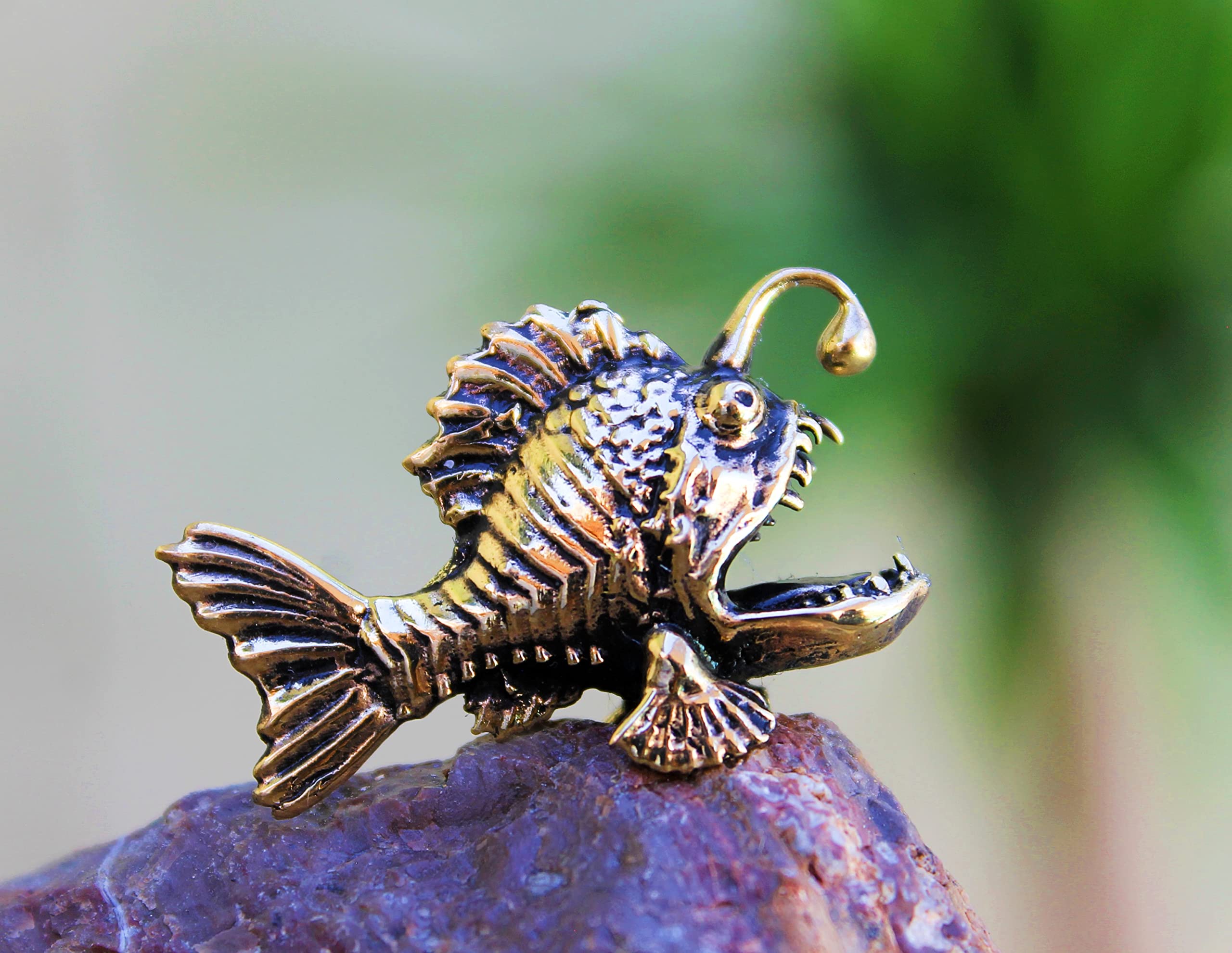 width 1 cm brass anglerfish figurine display