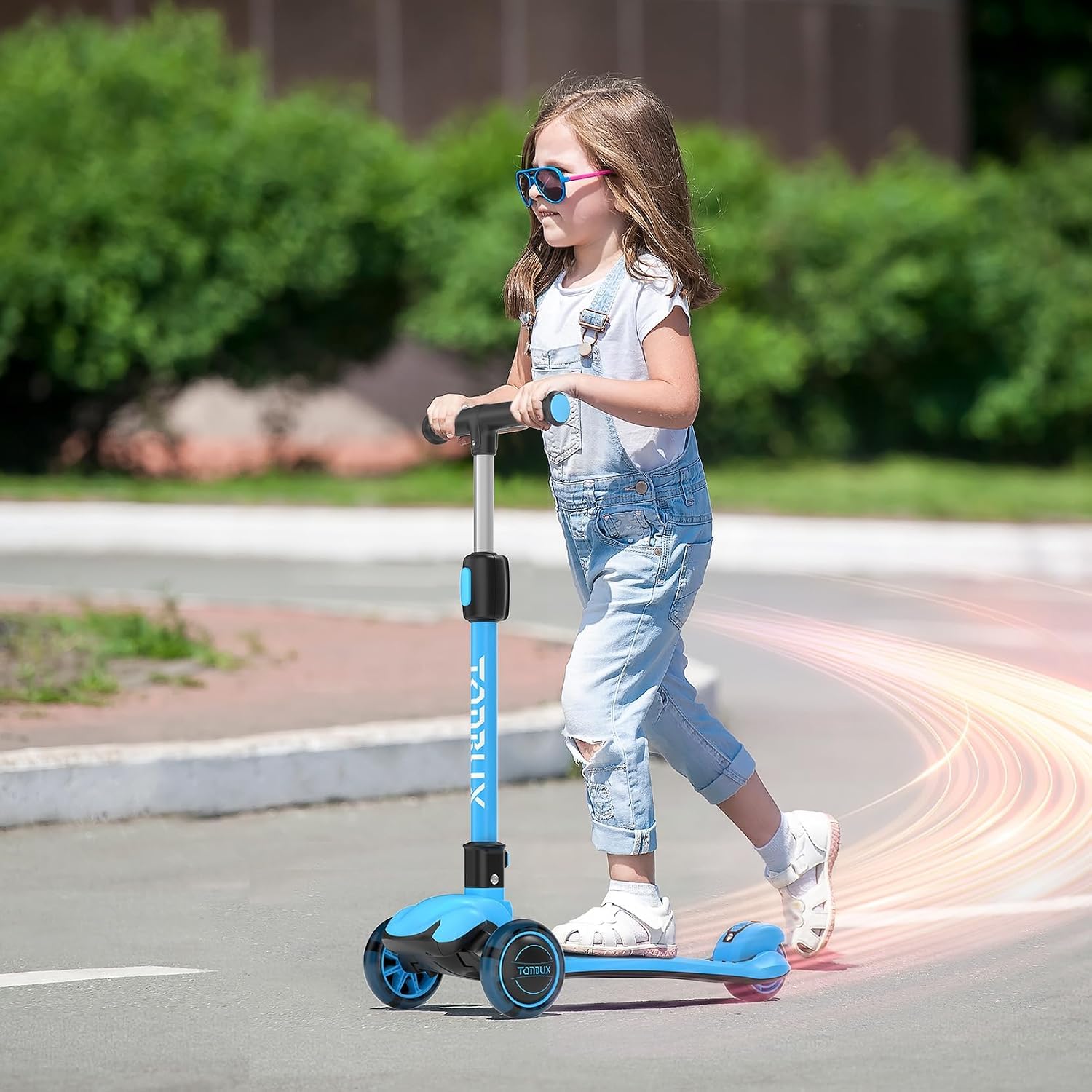 Stem with double locks safety feature on TONBUX scooter