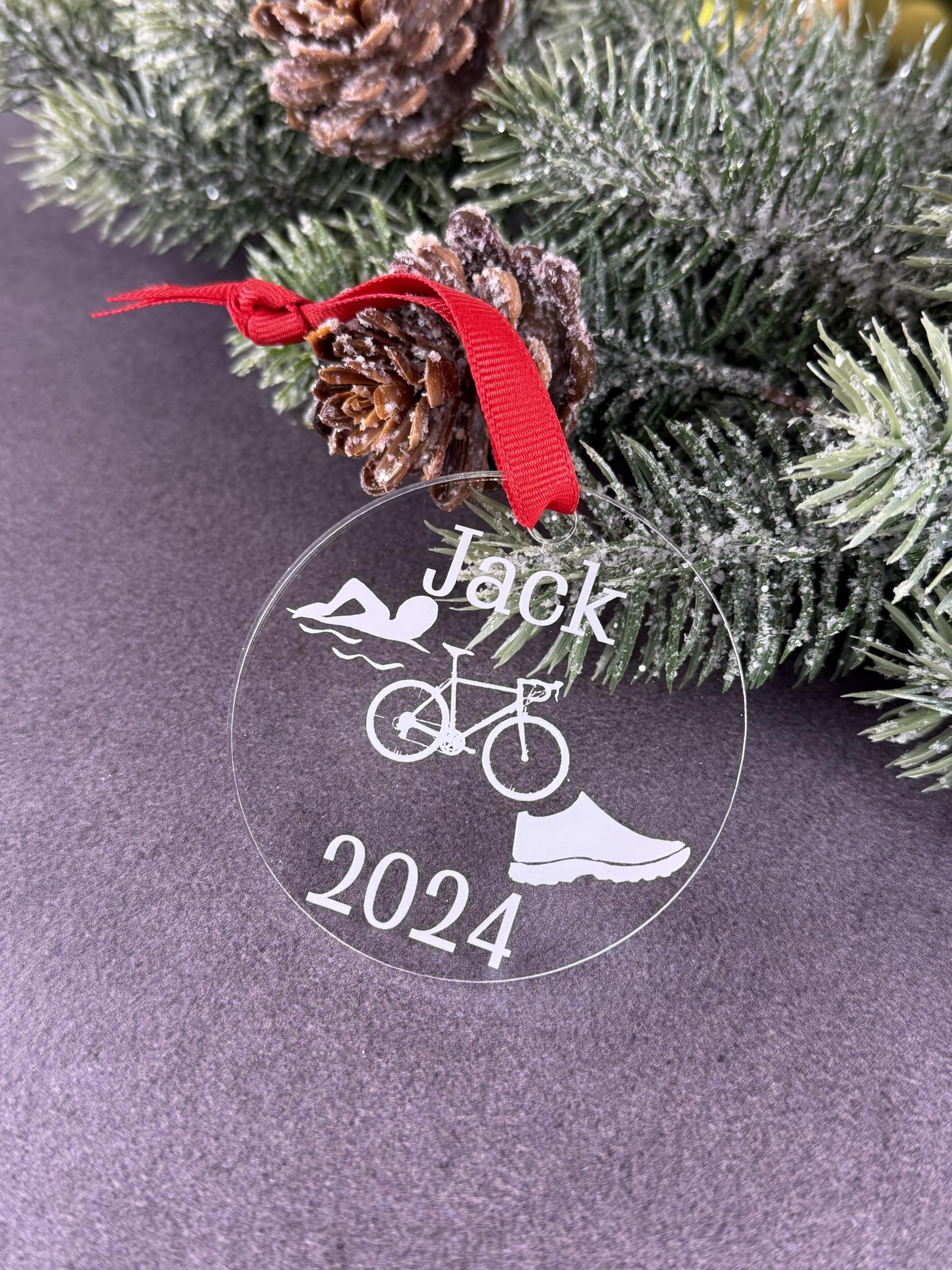 Triathlete Ornament laser engraving closeup image