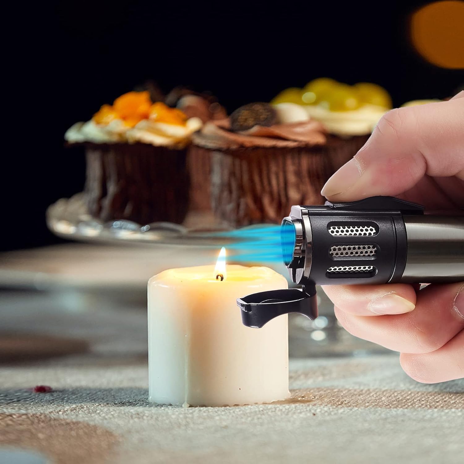Triple jet flame lighter with copper burners