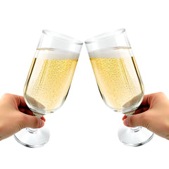 Tulip shaped hurricane drinking cups close up