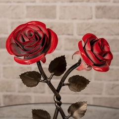 Twist design iron rose sculpture