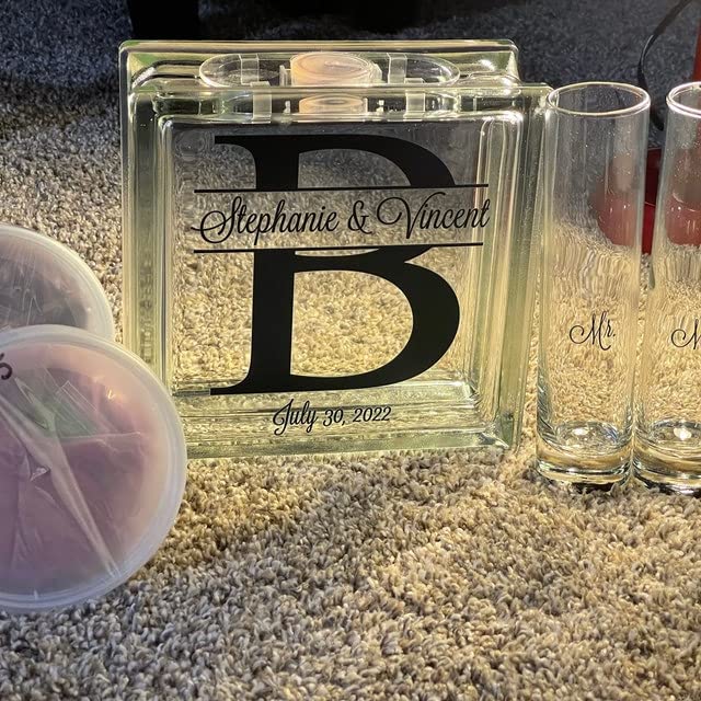 sand provided in two colors for customization