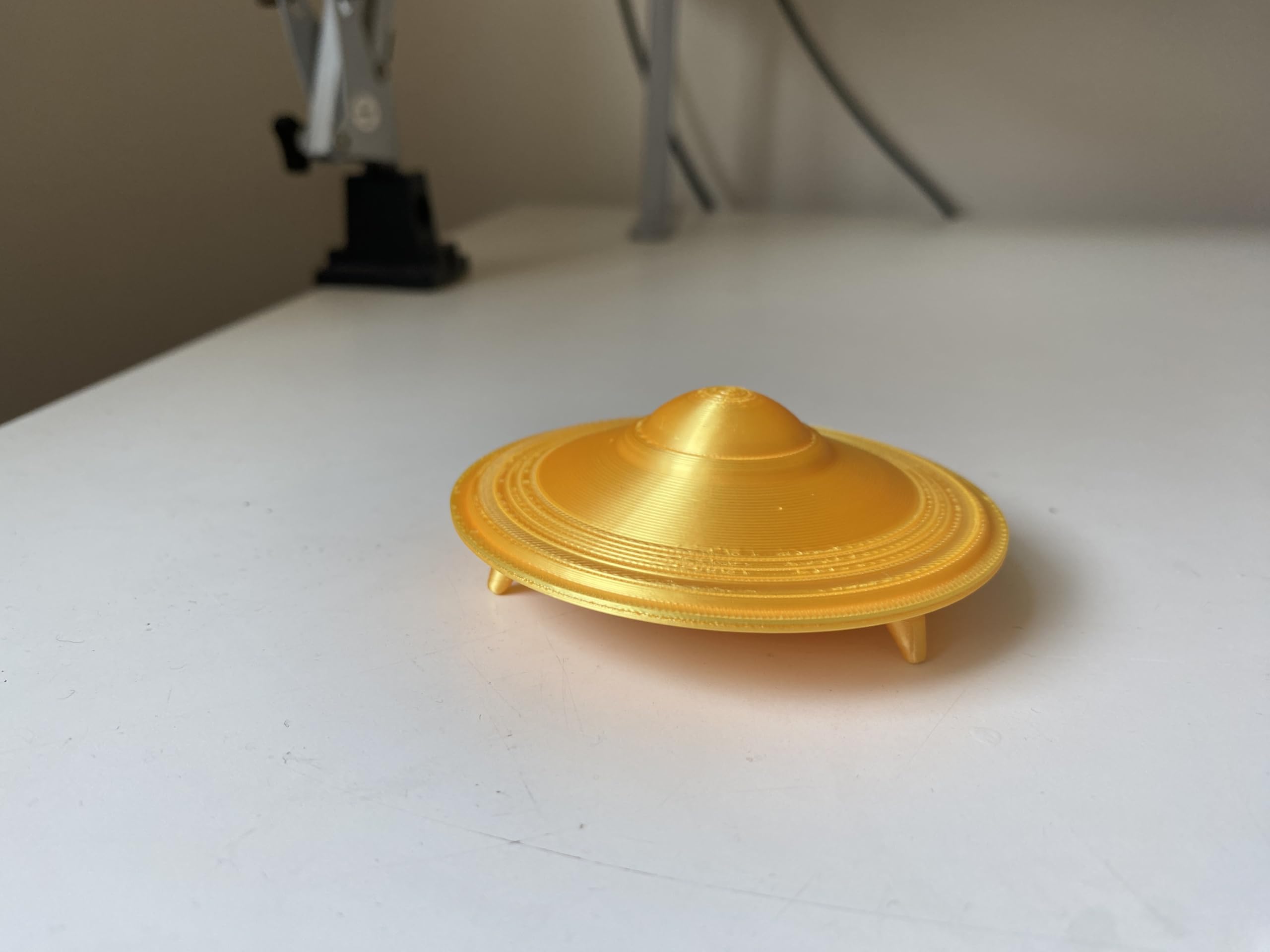 Gift for sci-fi lovers and UFO enthusiasts