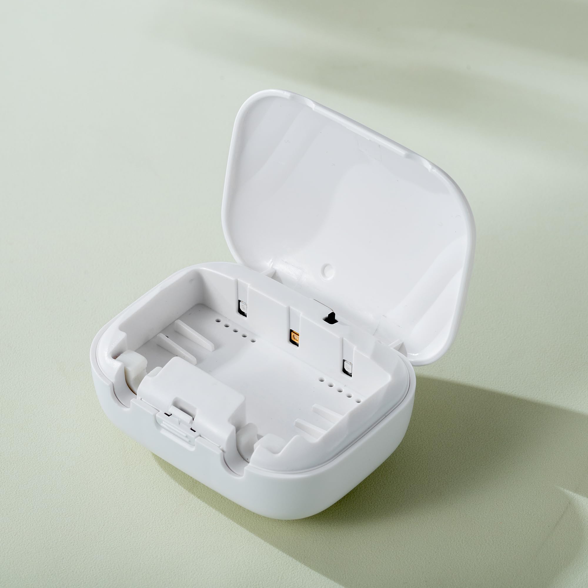 Universal compatibility for standard and electric toothbrush heads