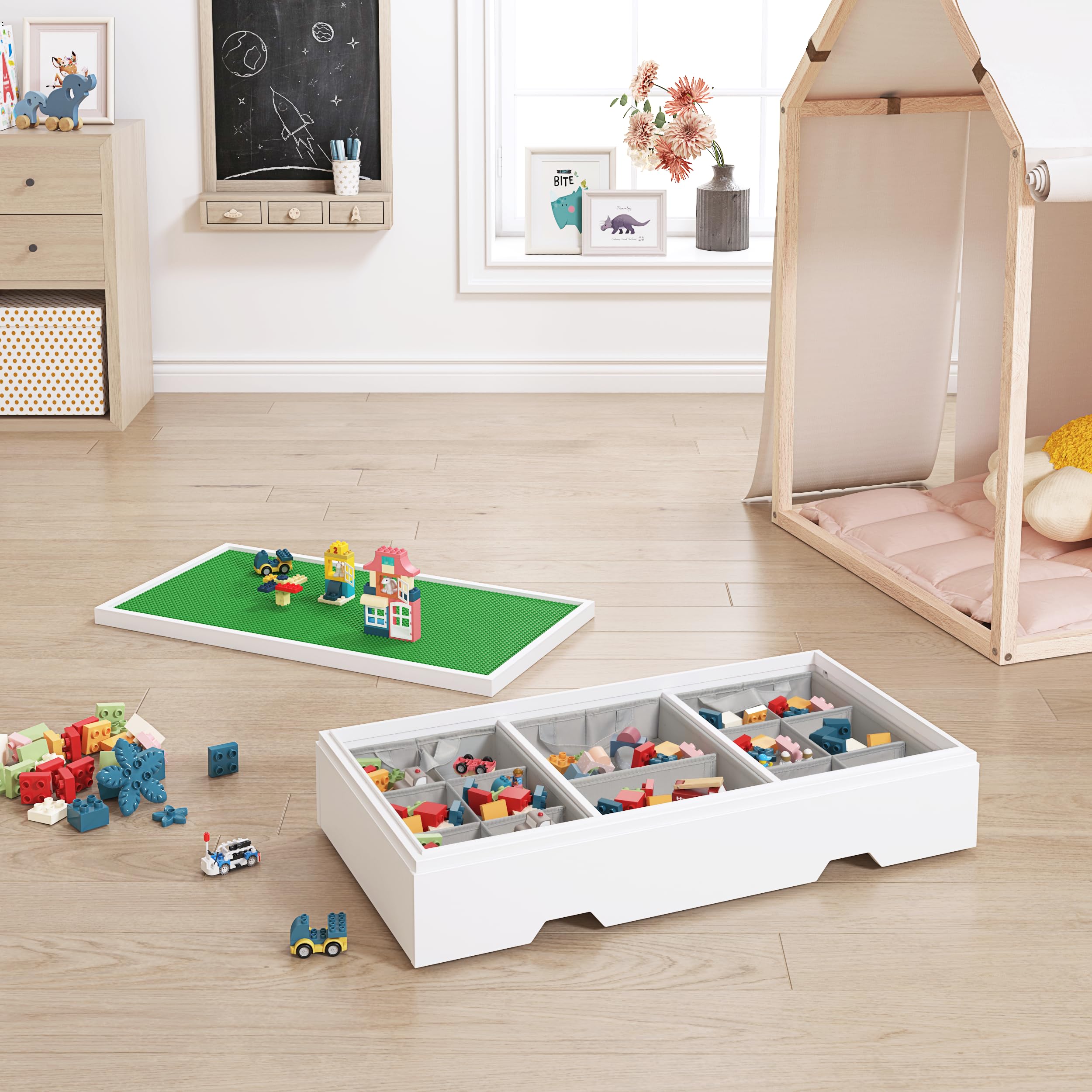 Lego and Duplo compatible surface on UTEX table