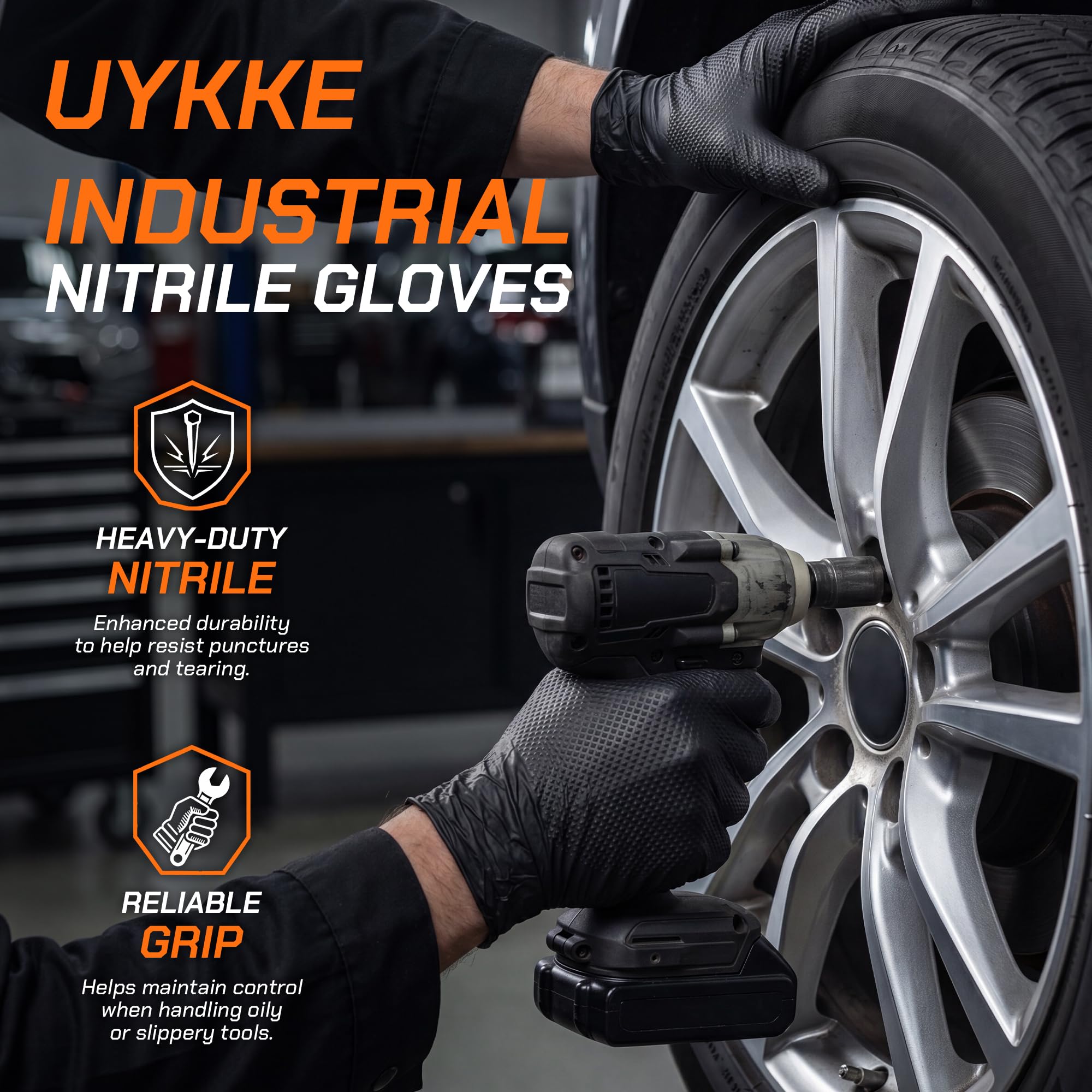 Industrial use nitrile gloves by UYKKE in black
