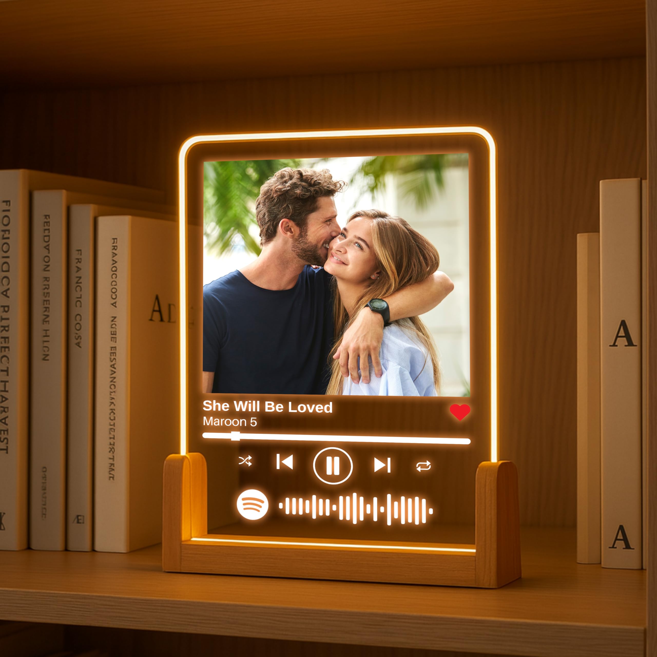 Valentines Day plaque for romantic decor