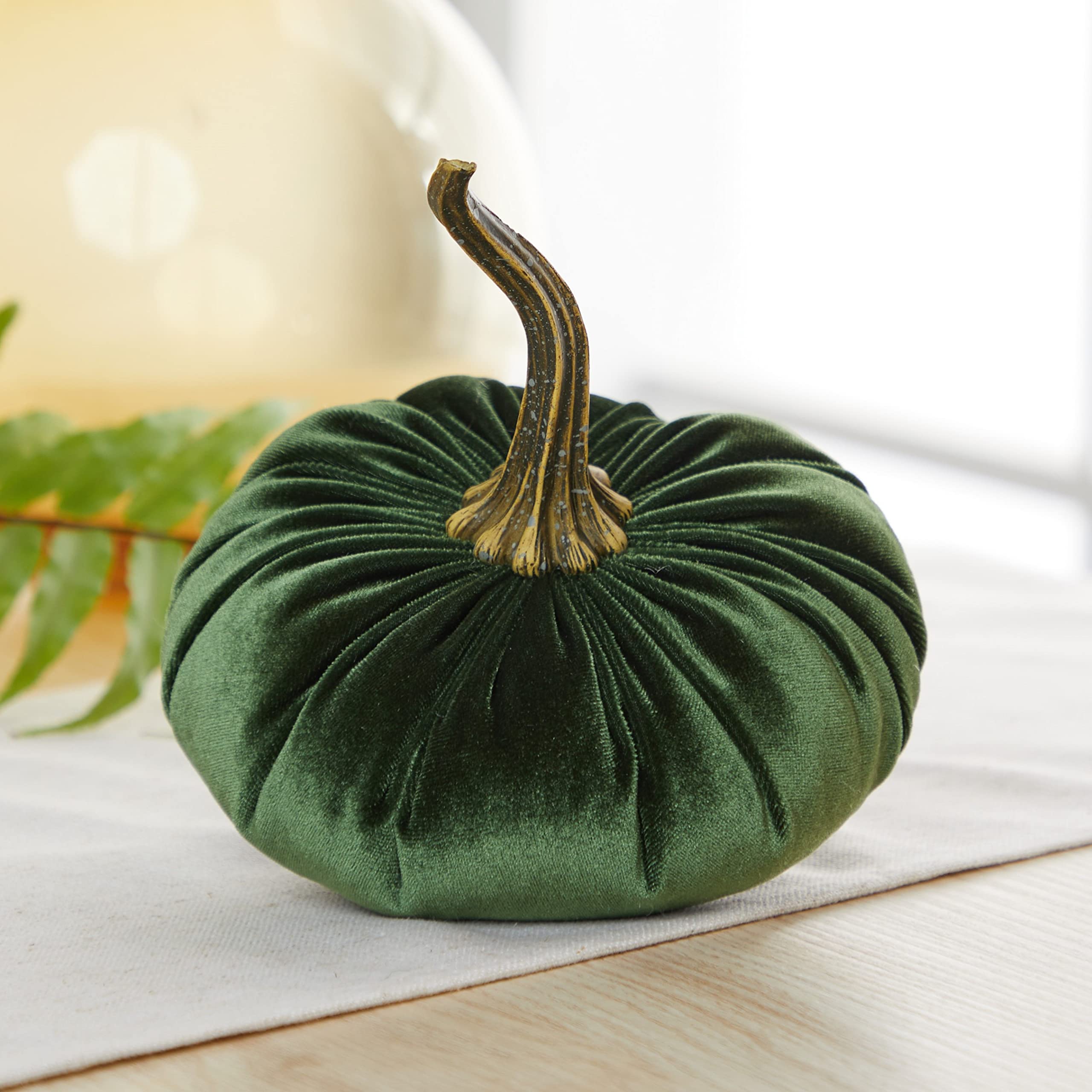 Large velvet pumpkin 9x9 inches with 5 inch stem