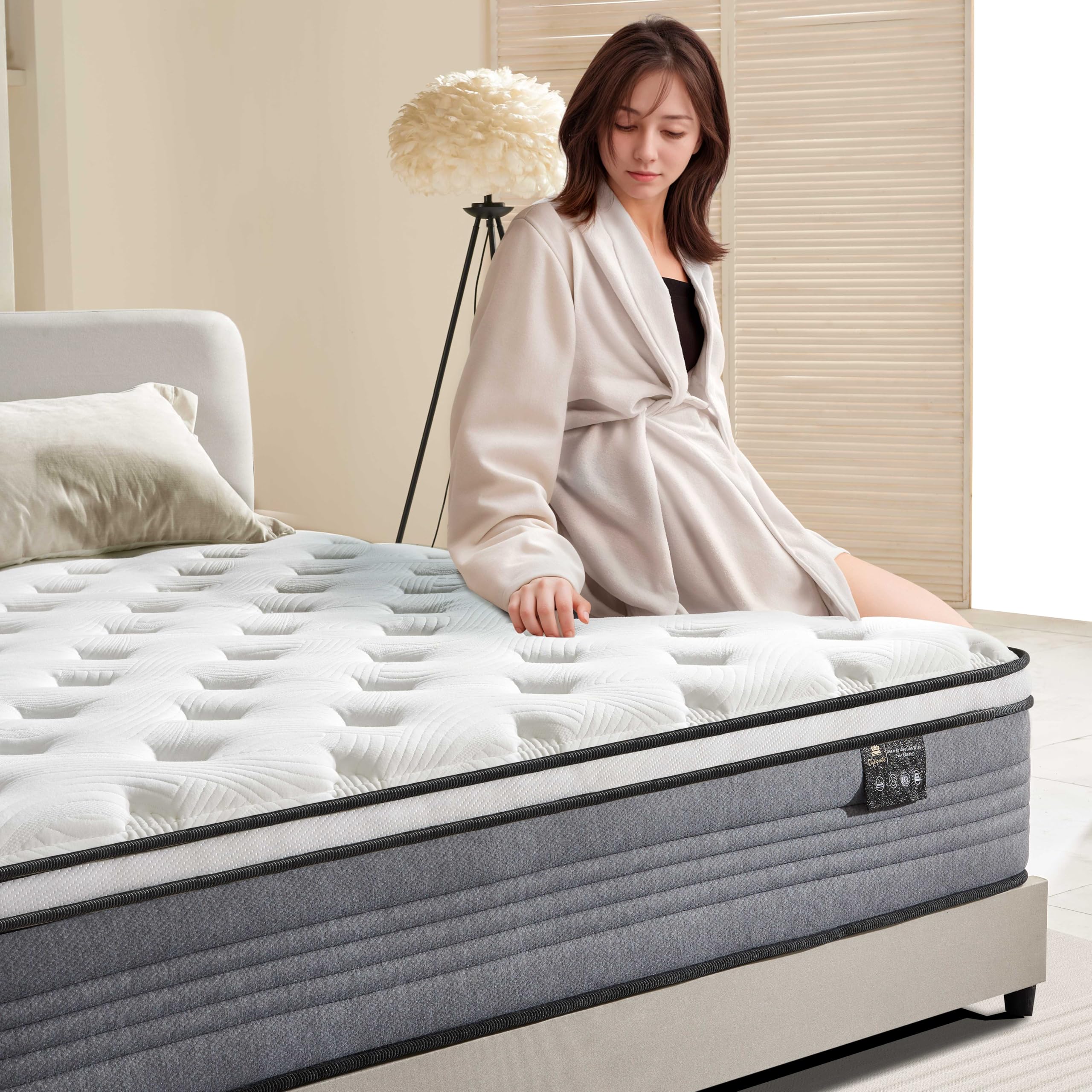 Individually encapsulated pocket springs provide motion isolation Vipcute Queen Mattress
