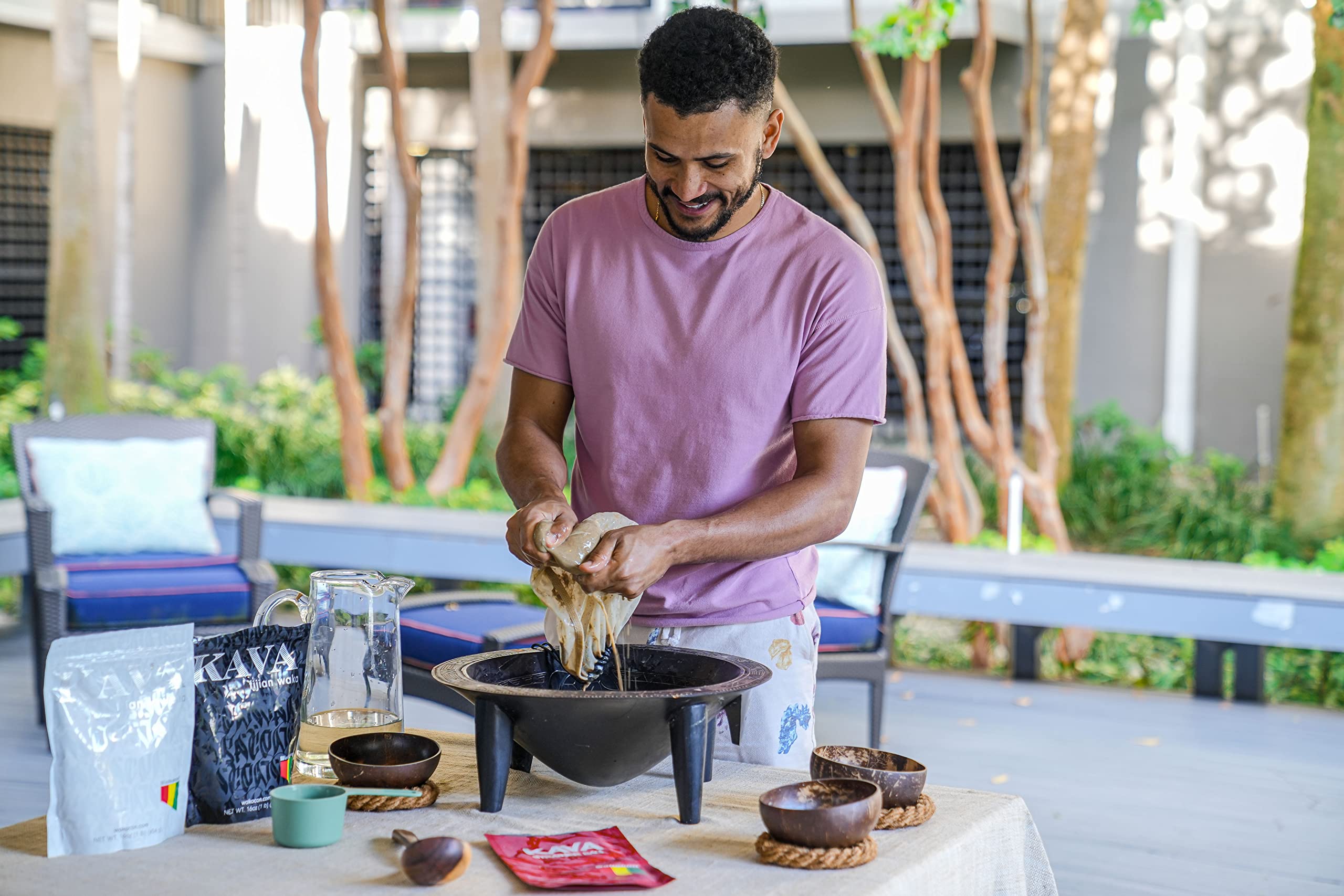 Kava brewing with Wakacon strainer bag Pro example